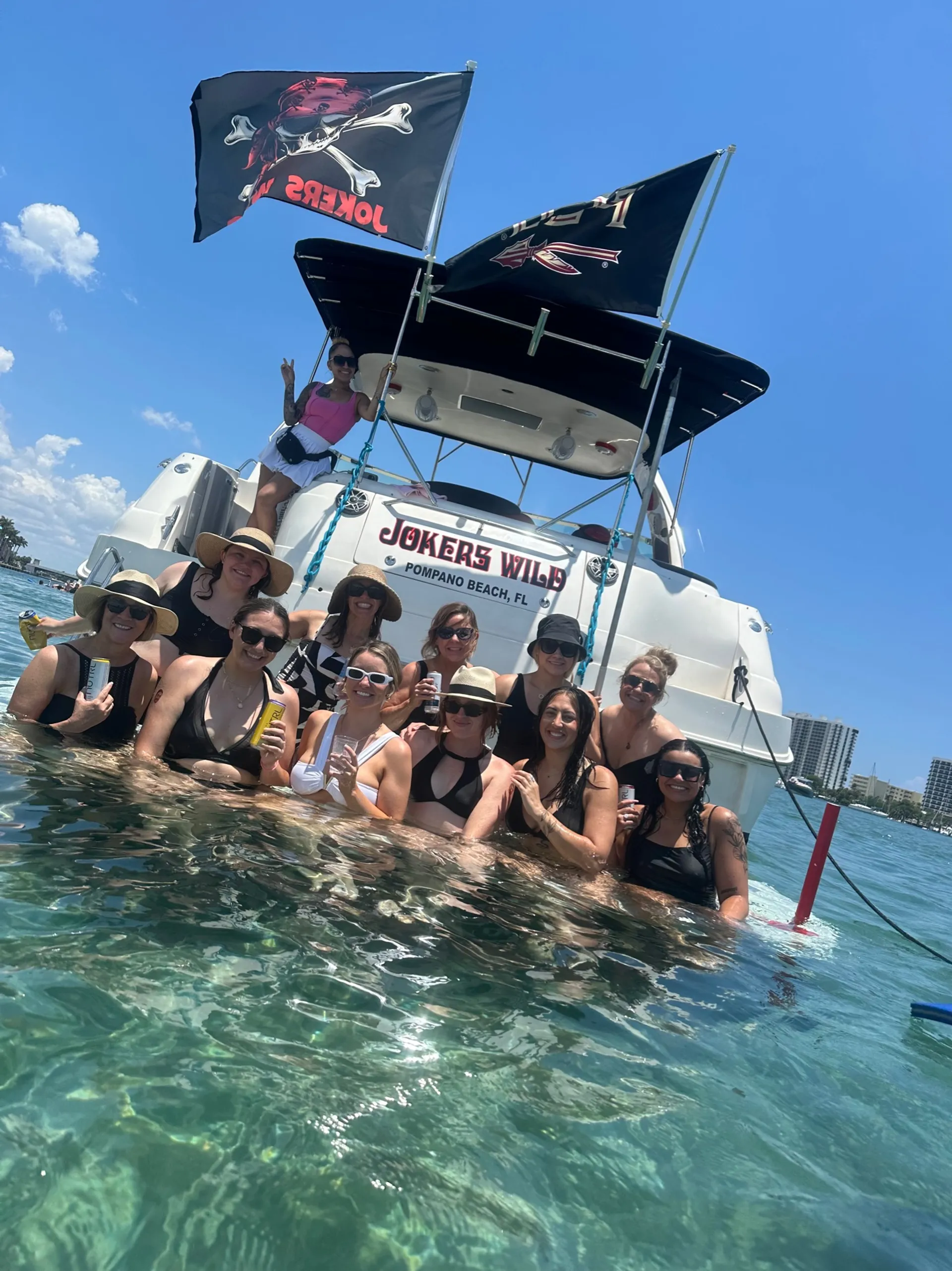 51’ custom yacht Voted best charter in south Florida  (Jokers Wild) 