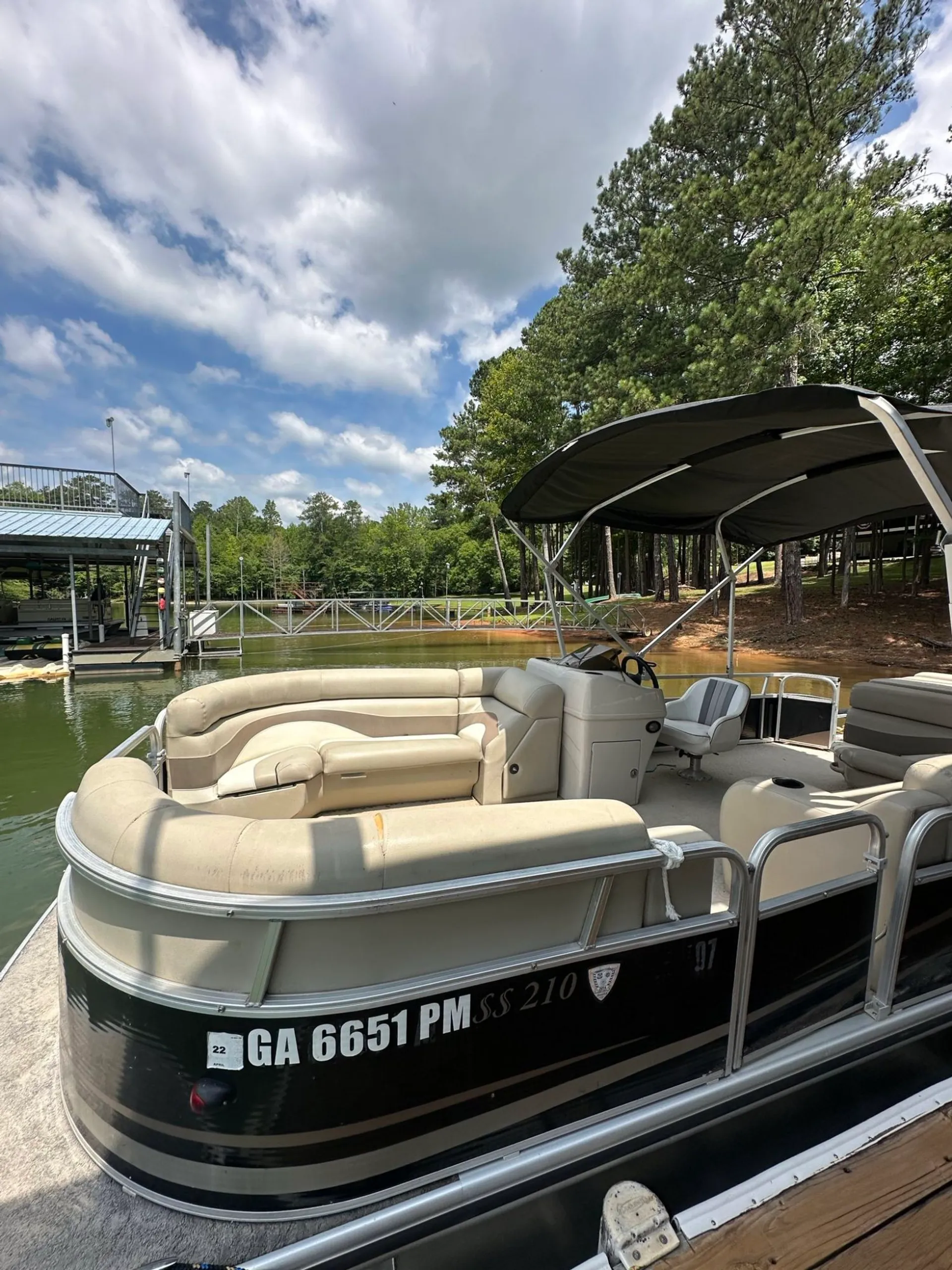 Lowe Pontoons SS210 in Gainesville, GA — photo 6