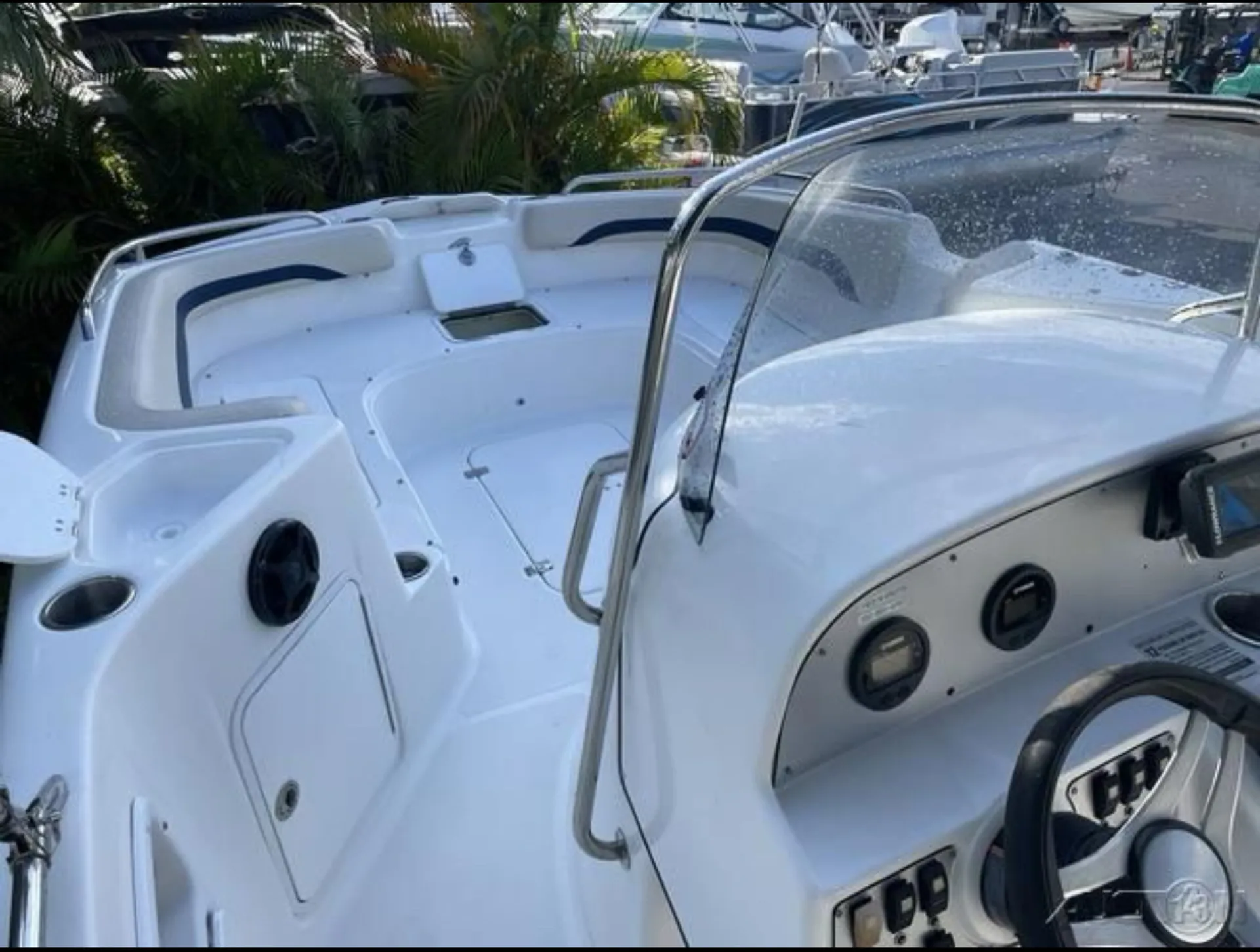 Hurricane Boats FD 226 CC in Clearwater, FL — photo 4