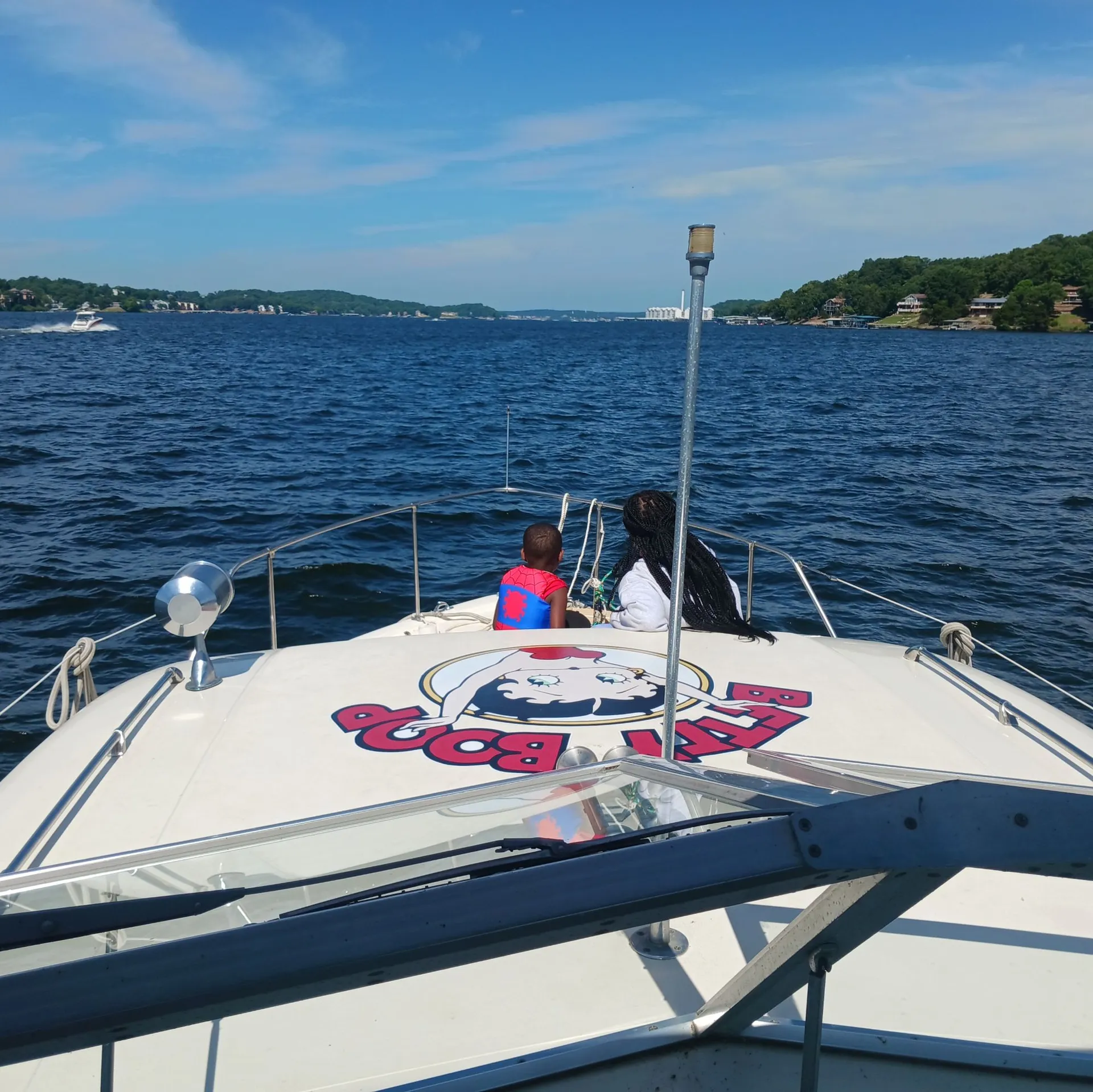 Classic cruiser - 37 feet of  spacious double cabin, USCG Captained