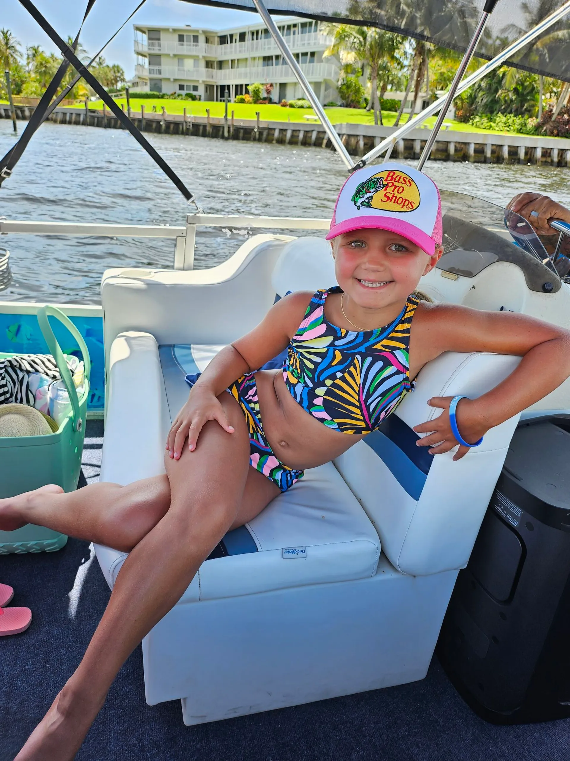 Private Boat Charter WITH Massages!