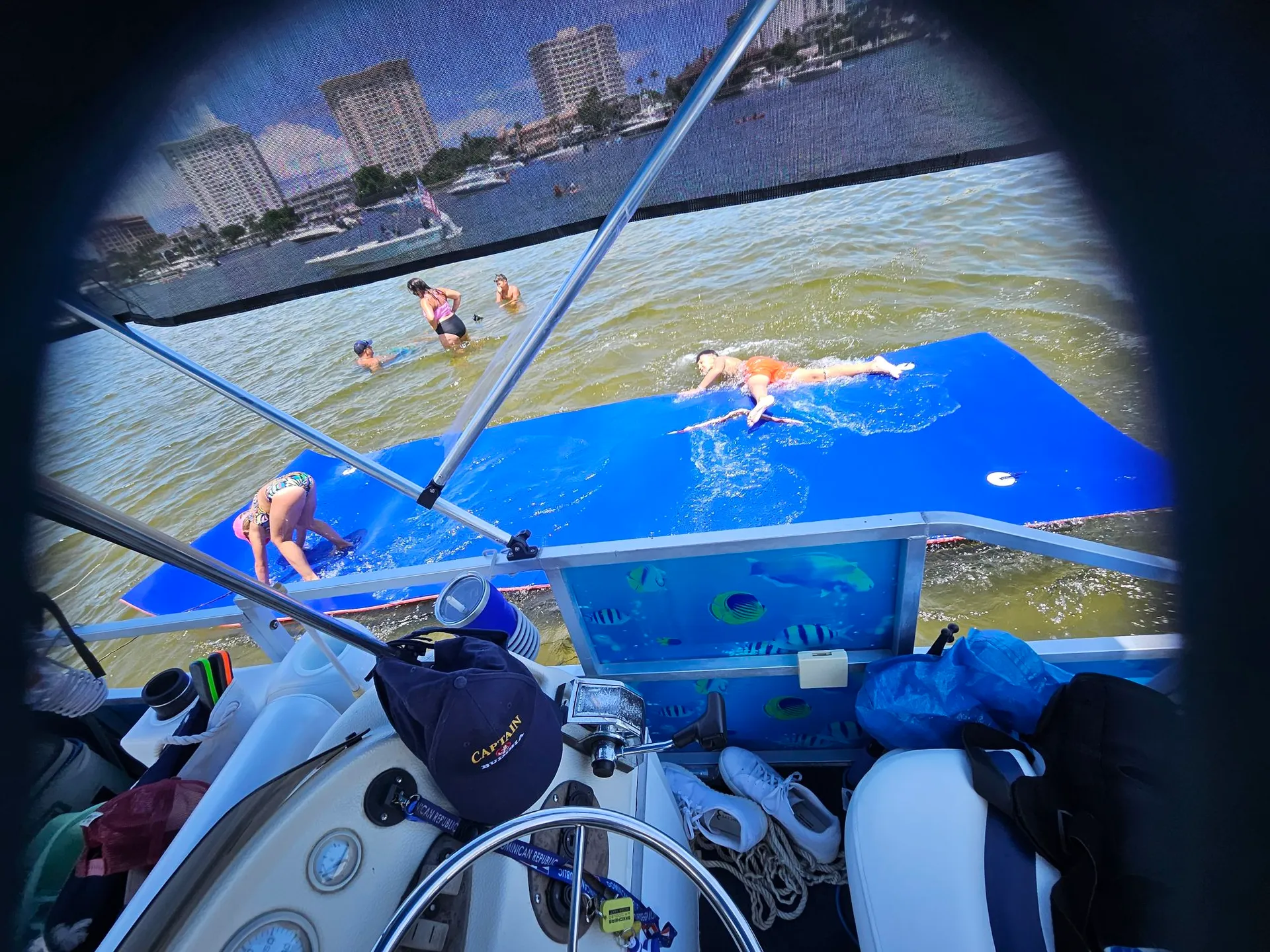 Private Boat Charter WITH Massages!