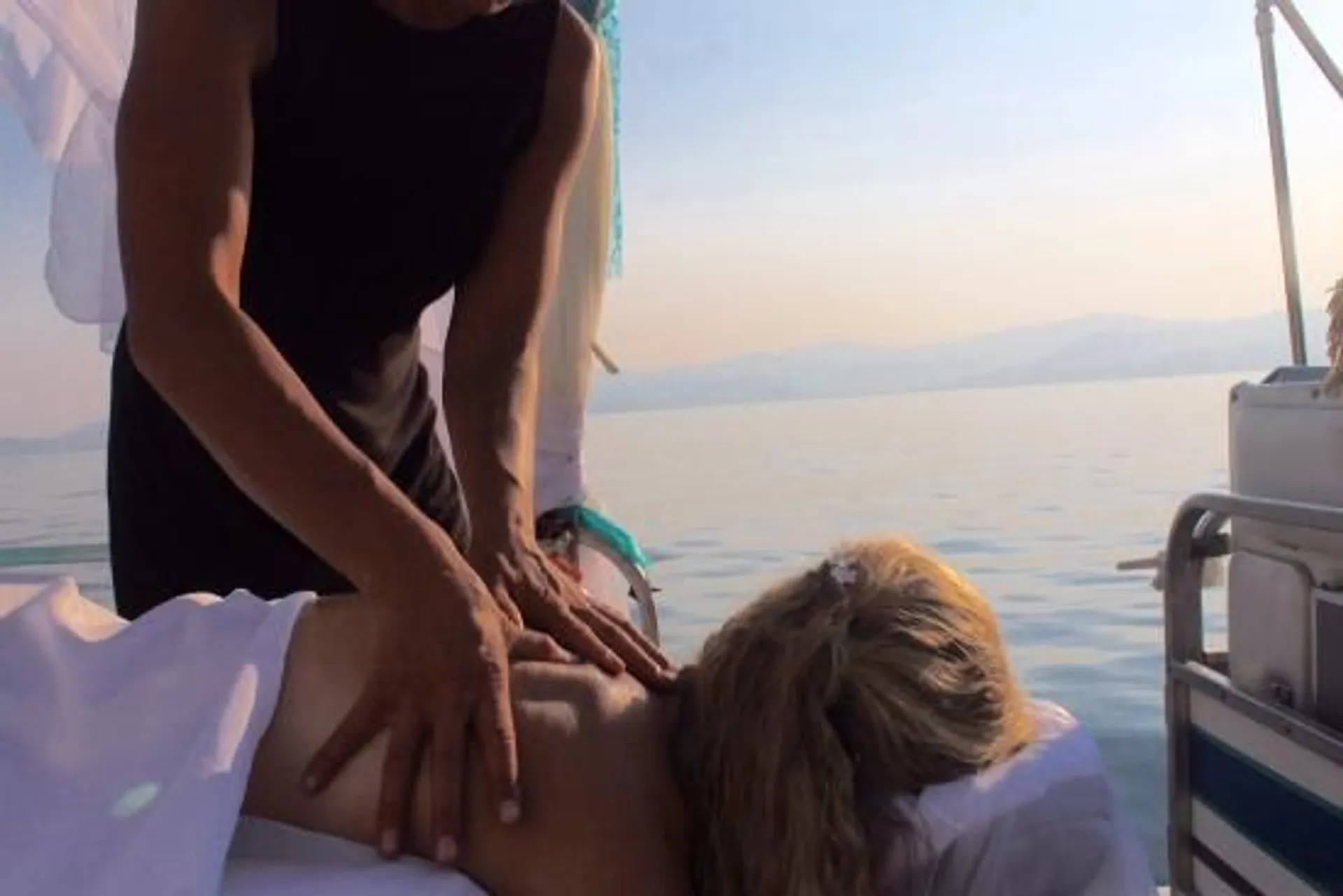 Private Boat Charter WITH Massages!