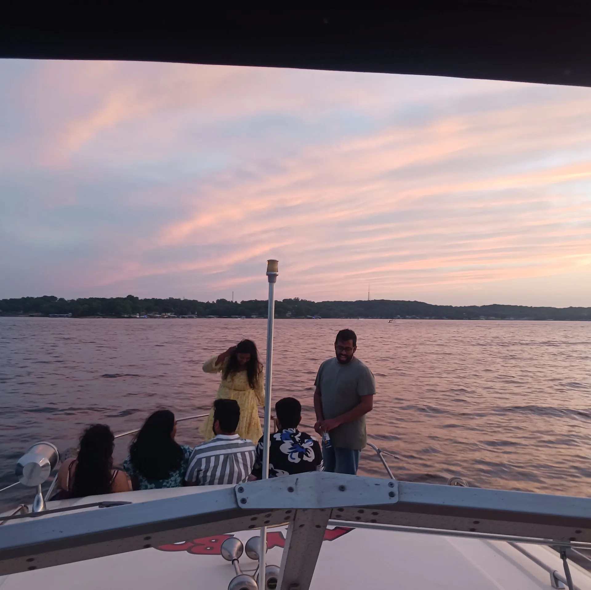 Classic cruiser - 37 feet of  spacious double cabin, USCG Captained