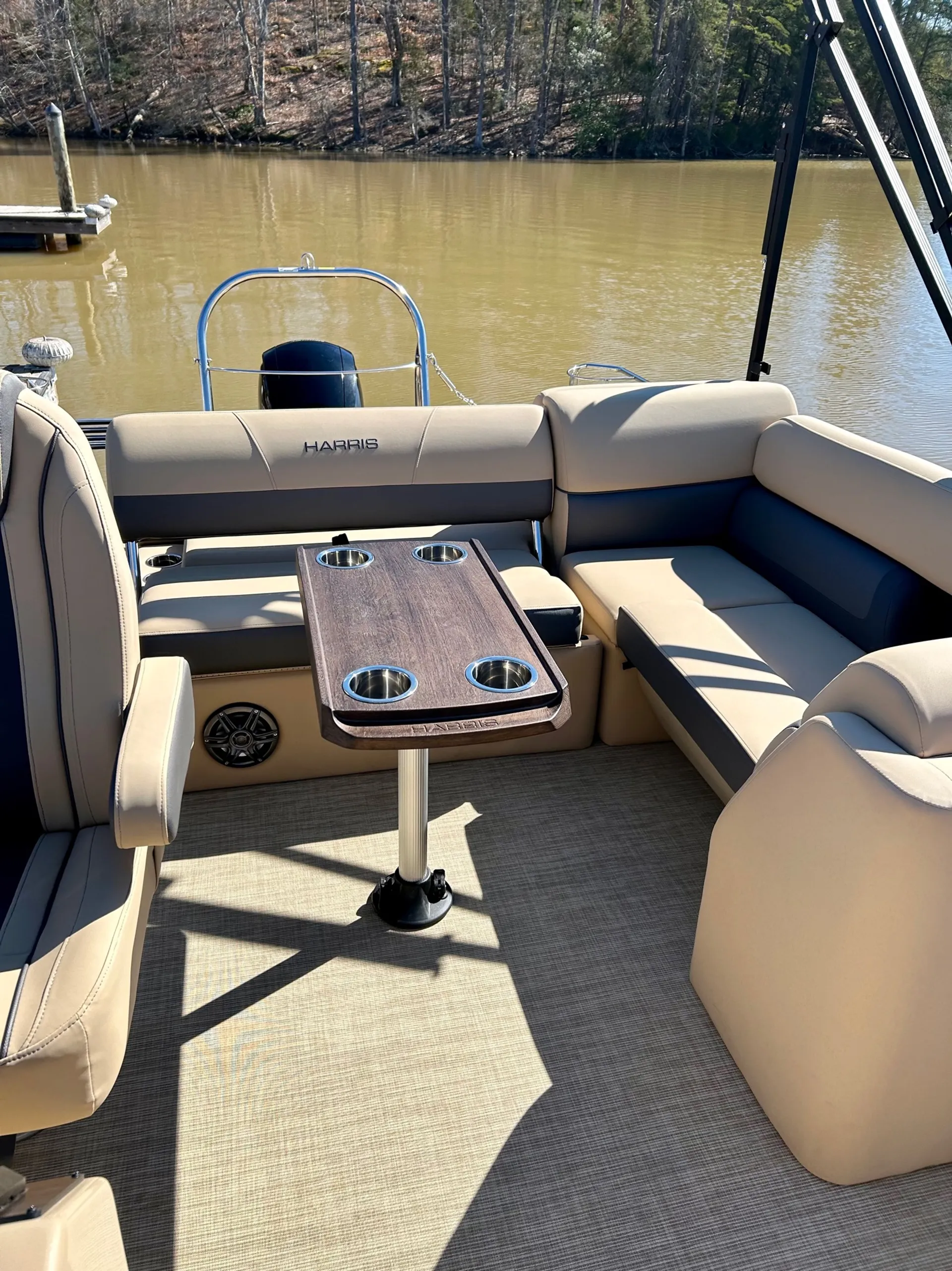 LUX 2023 Harris Tritoon on Lake Wylie