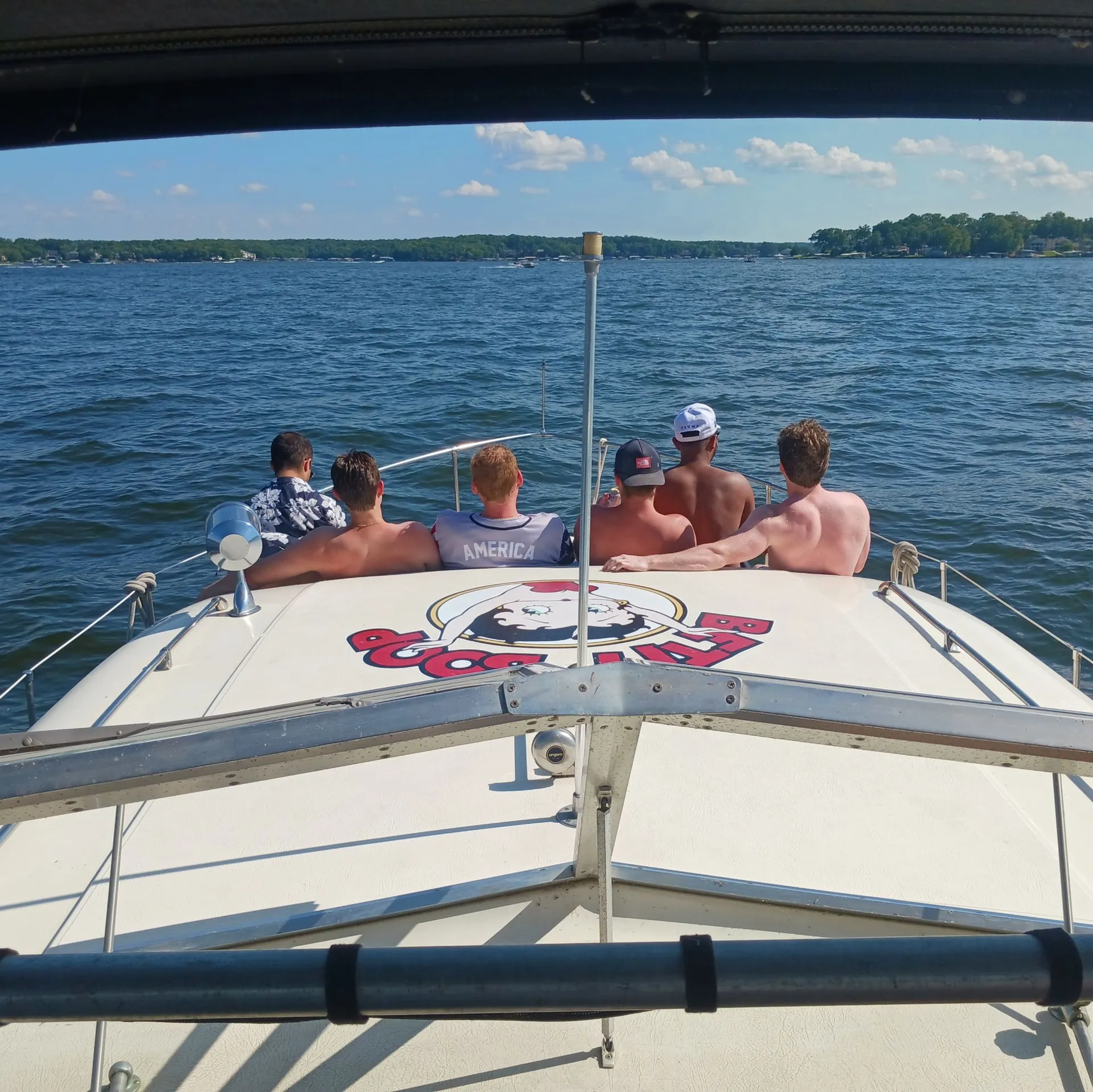 Classic cruiser - 37 feet of  spacious double cabin, USCG Captained