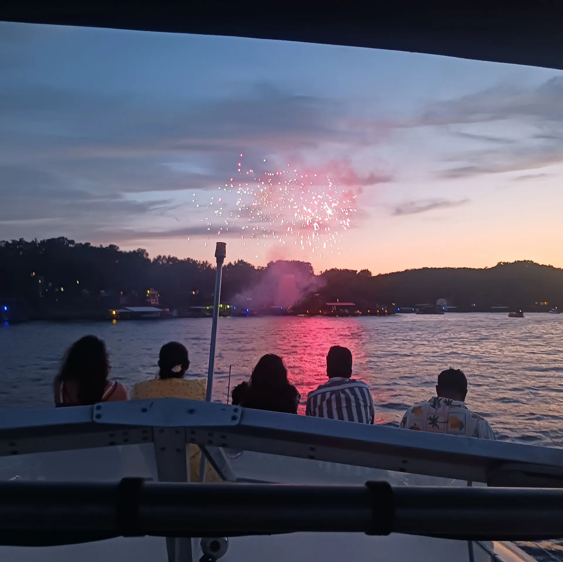 Classic cruiser - 37 feet of  spacious double cabin, USCG Captained