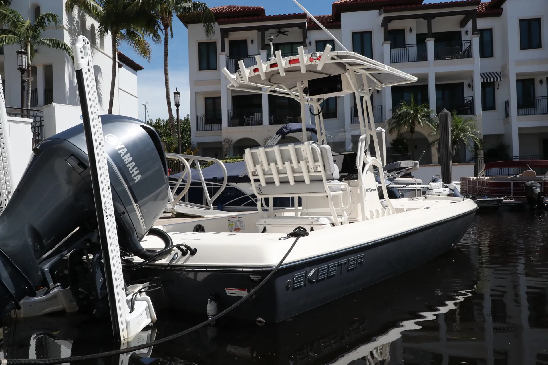 SKEETER BOATS SX 240 W/F300XCA W/TRLR in Naples, FL — photo 7