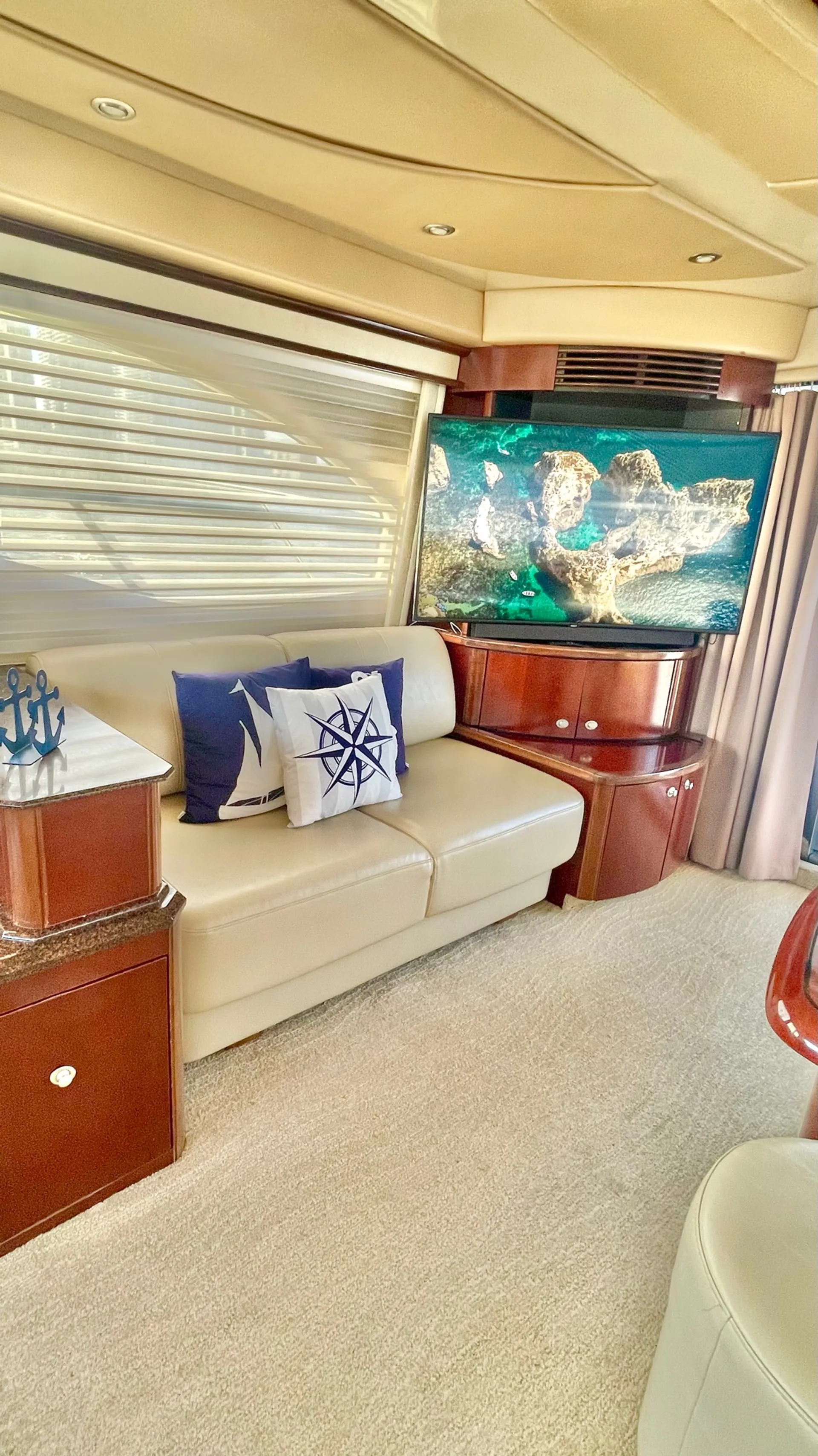 Lady Skarlet | 60ft Yacht | Downtown Miami