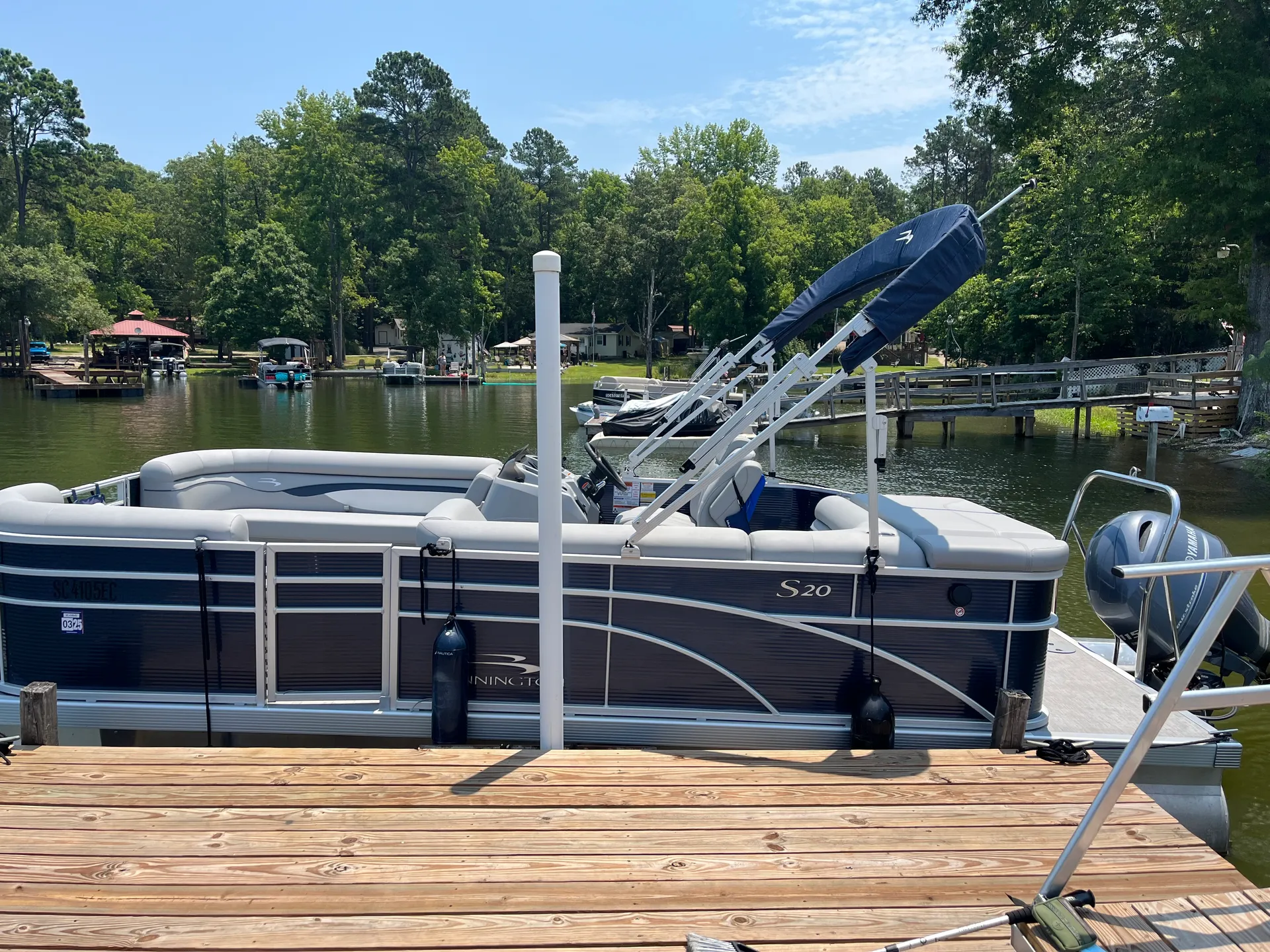 BENNINGTON MARINE 20 SL in Batesburg, SC — photo 4
