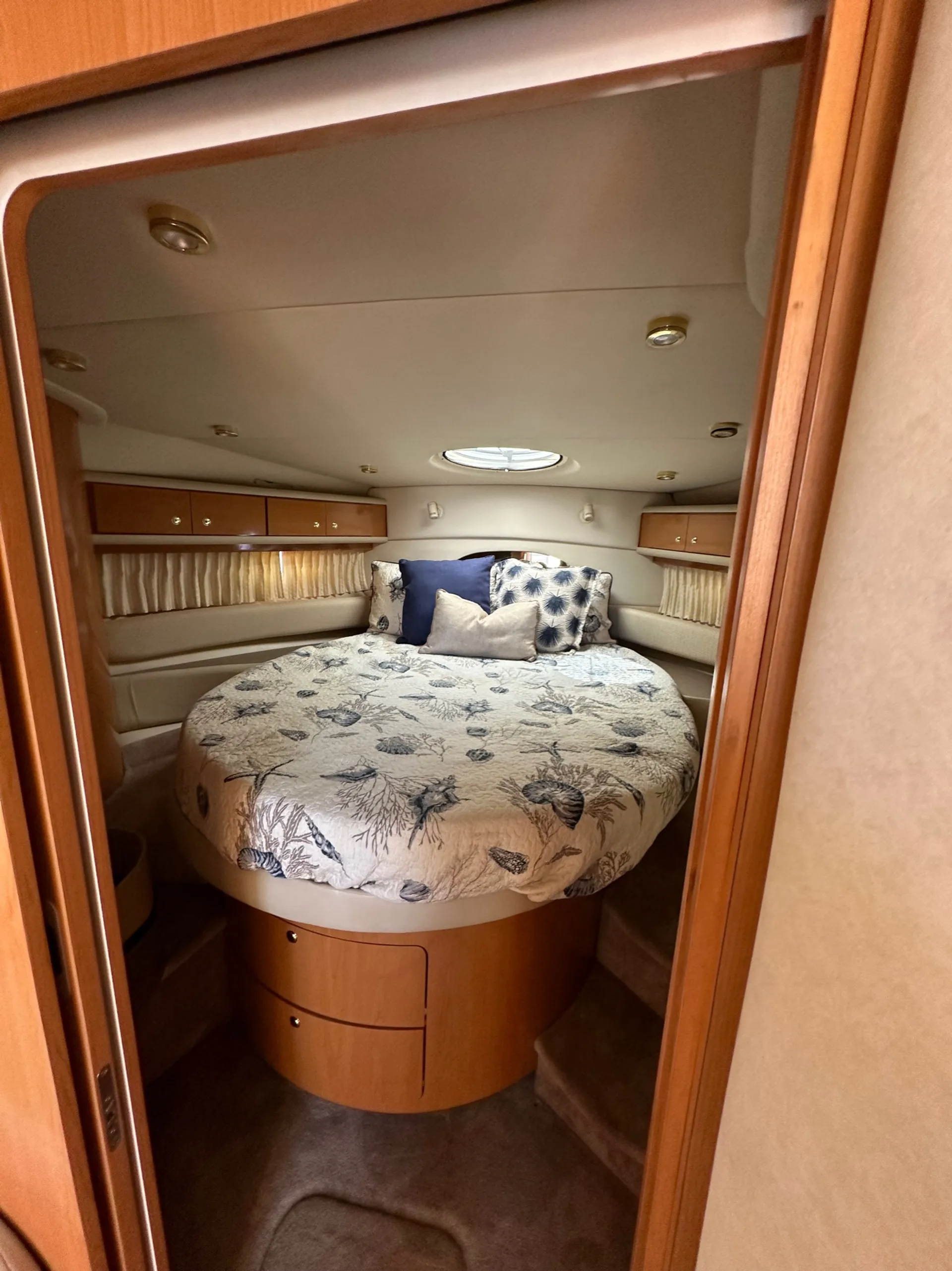 4160 Regal Yacht - Best Value in St. Pete!