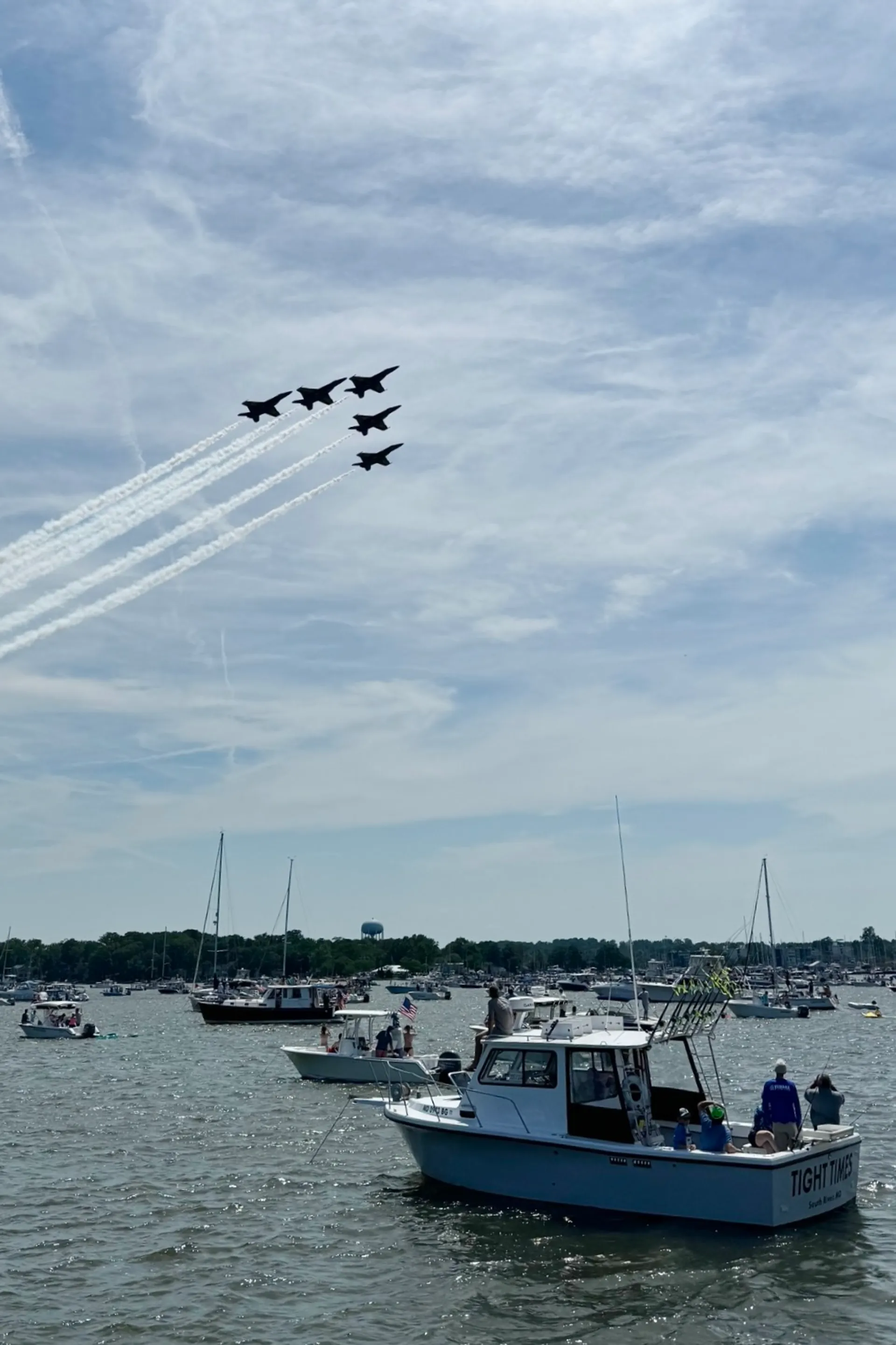 Enjoy a relaxing day on the Chesapeake bay with Tight Times charters!