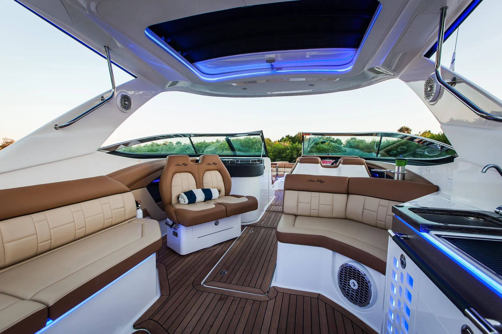 Luxury 35' Open Bow Charter 