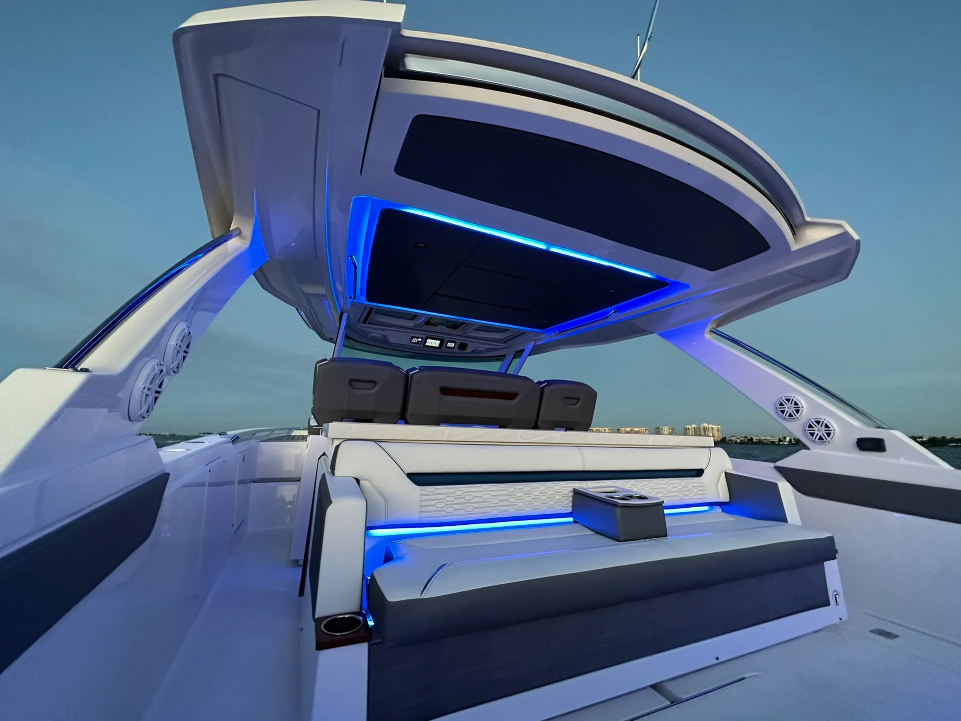 Tiara Yachts 43 LS in Cape Coral, FL — photo 10