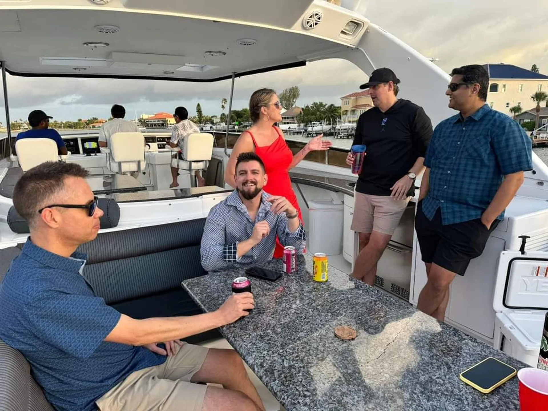 80' Ultra Luxury Mega-Yacht (Lazzara Skylounge) w/ Water Toys - 13 pax