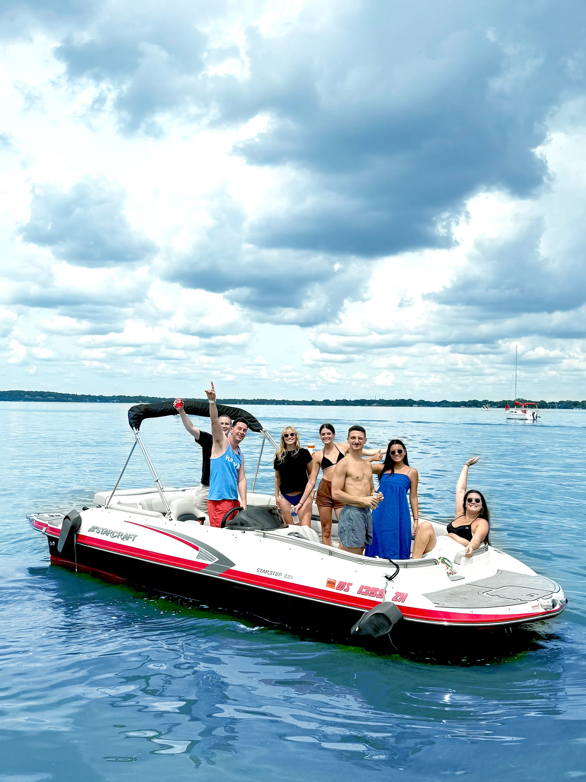 Beautiful Deck Boat with extra <br/>roomy 10 person capacity