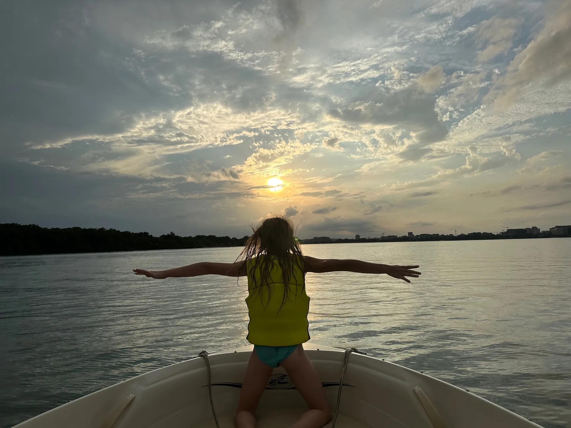 Family friendly ski boat 