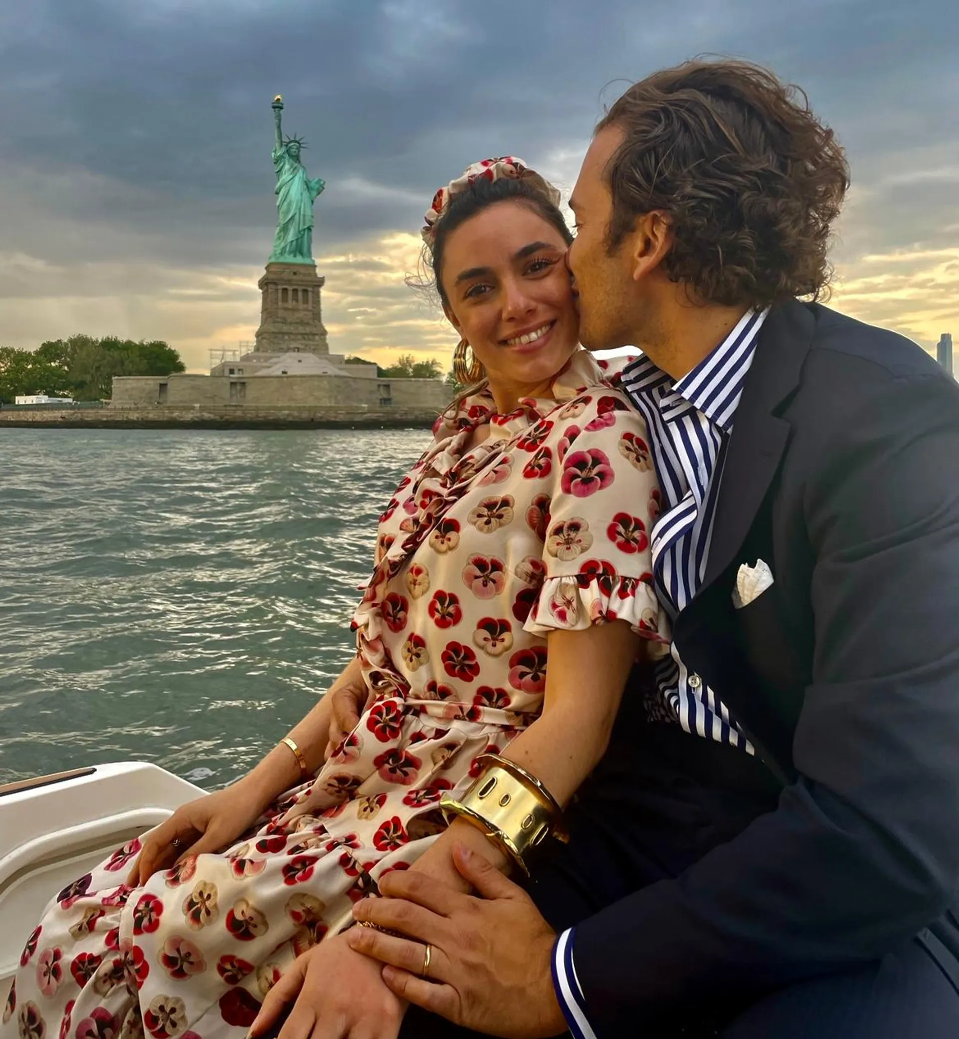 Affordable City & Swim Trips! Yacht for 12 Guests & Under!