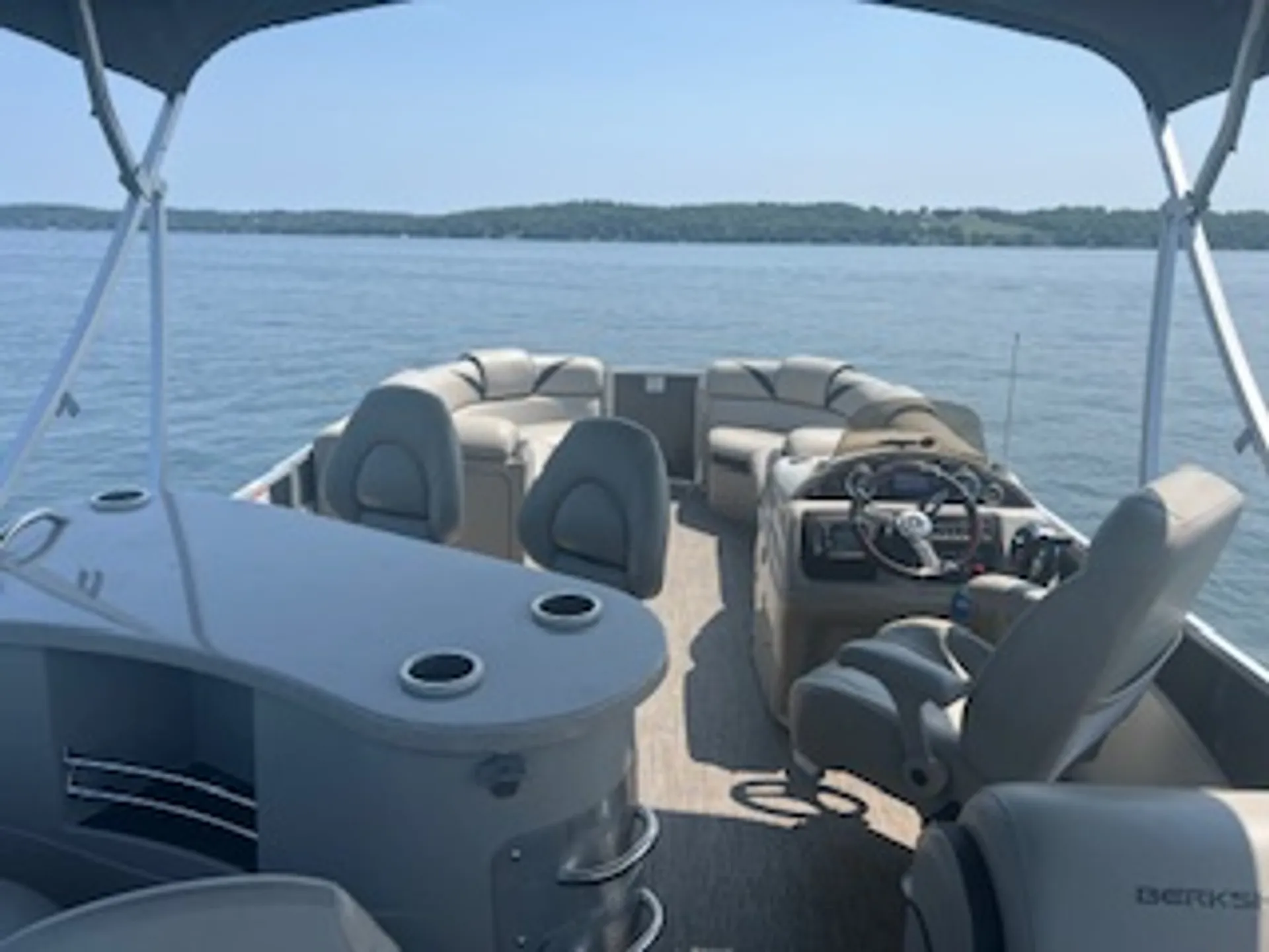 BERKSHIRE PONTOONS 25 SPORT SLX 25S 3.0 PLUS in Cedar, MI — photo 6