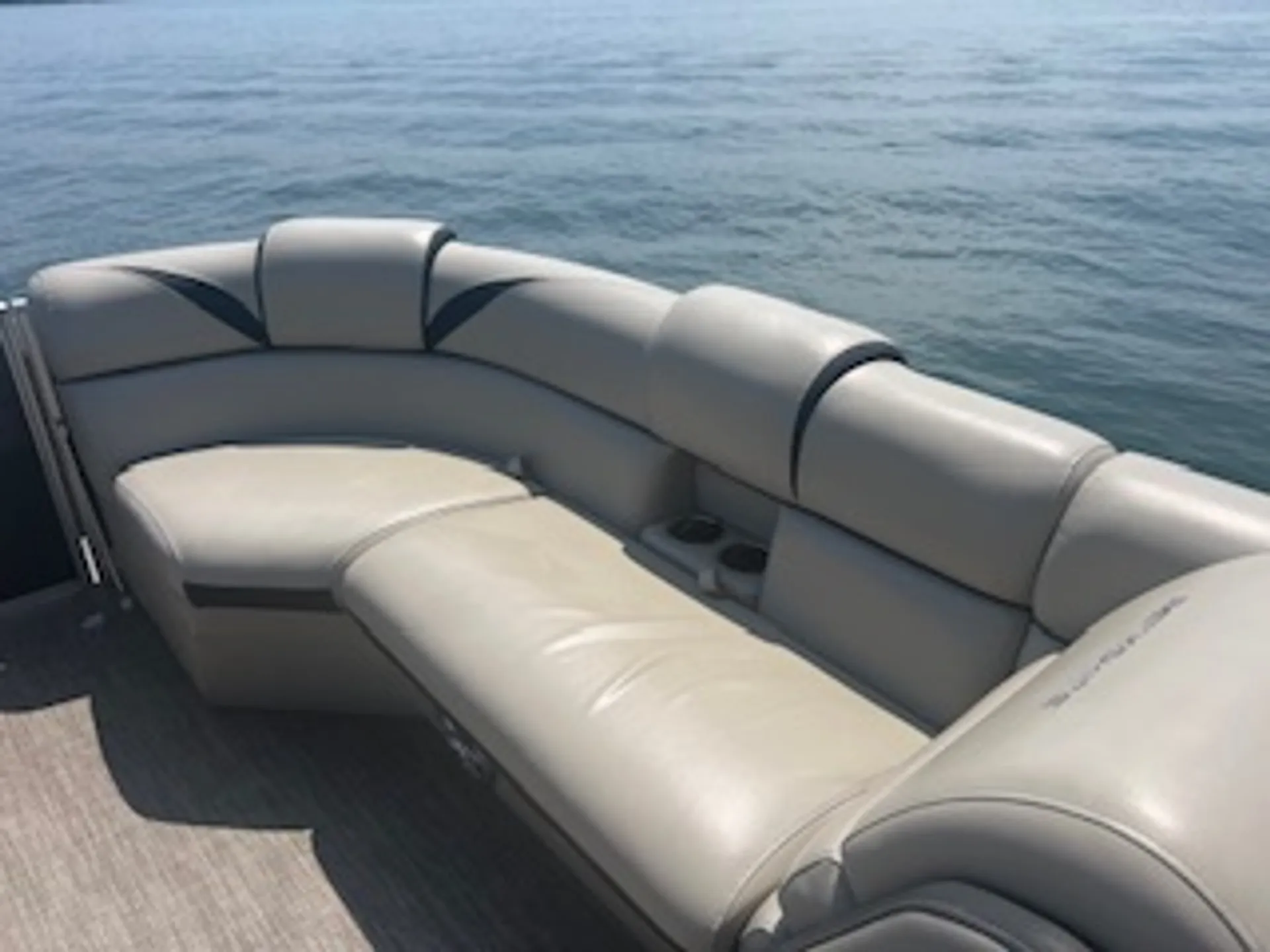 BERKSHIRE PONTOONS 25 SPORT SLX 25S 3.0 PLUS in Cedar, MI — photo 9