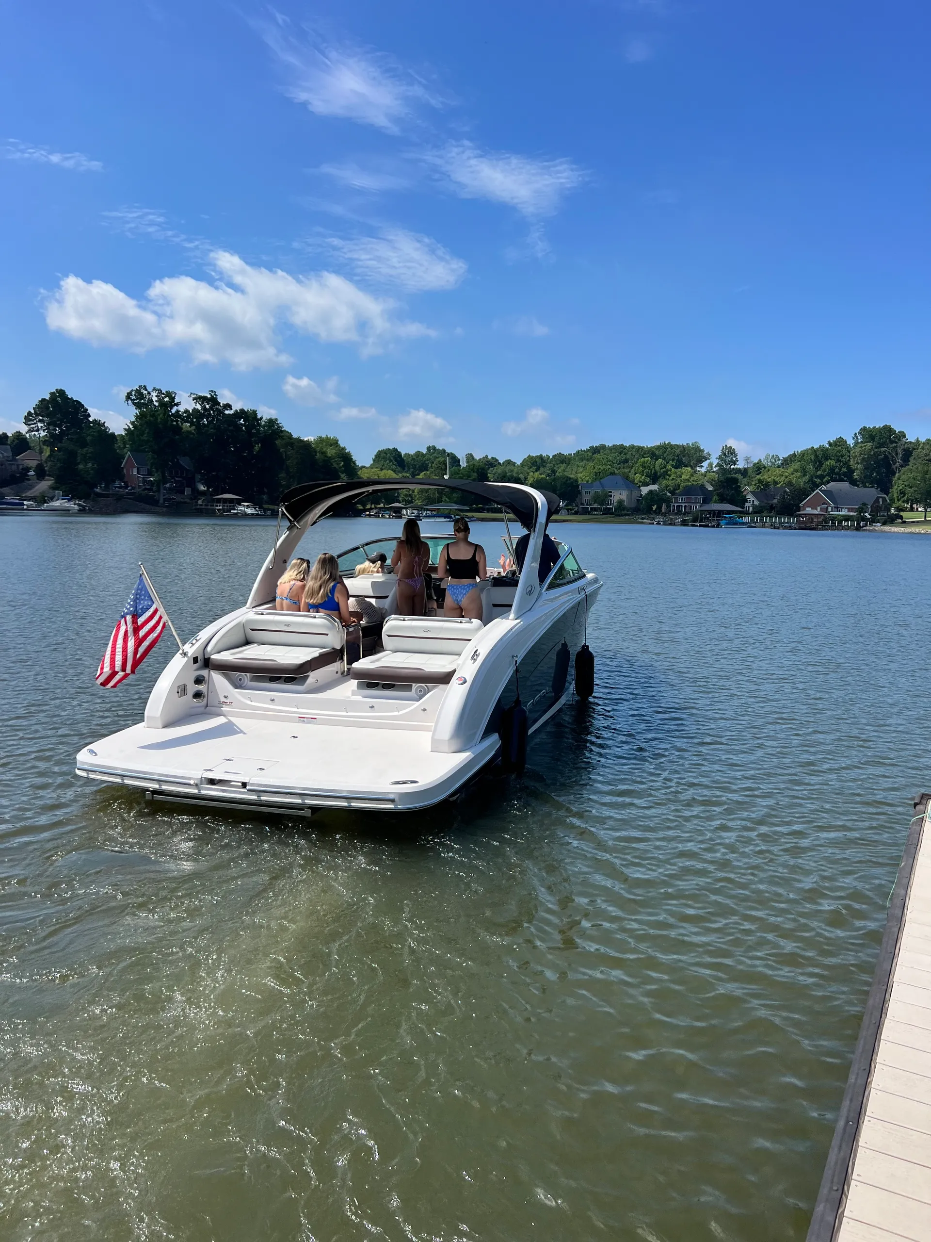 32FT ALL-INCLUSIVE YACHT (CAPTAINED) - LAKE NORMAN