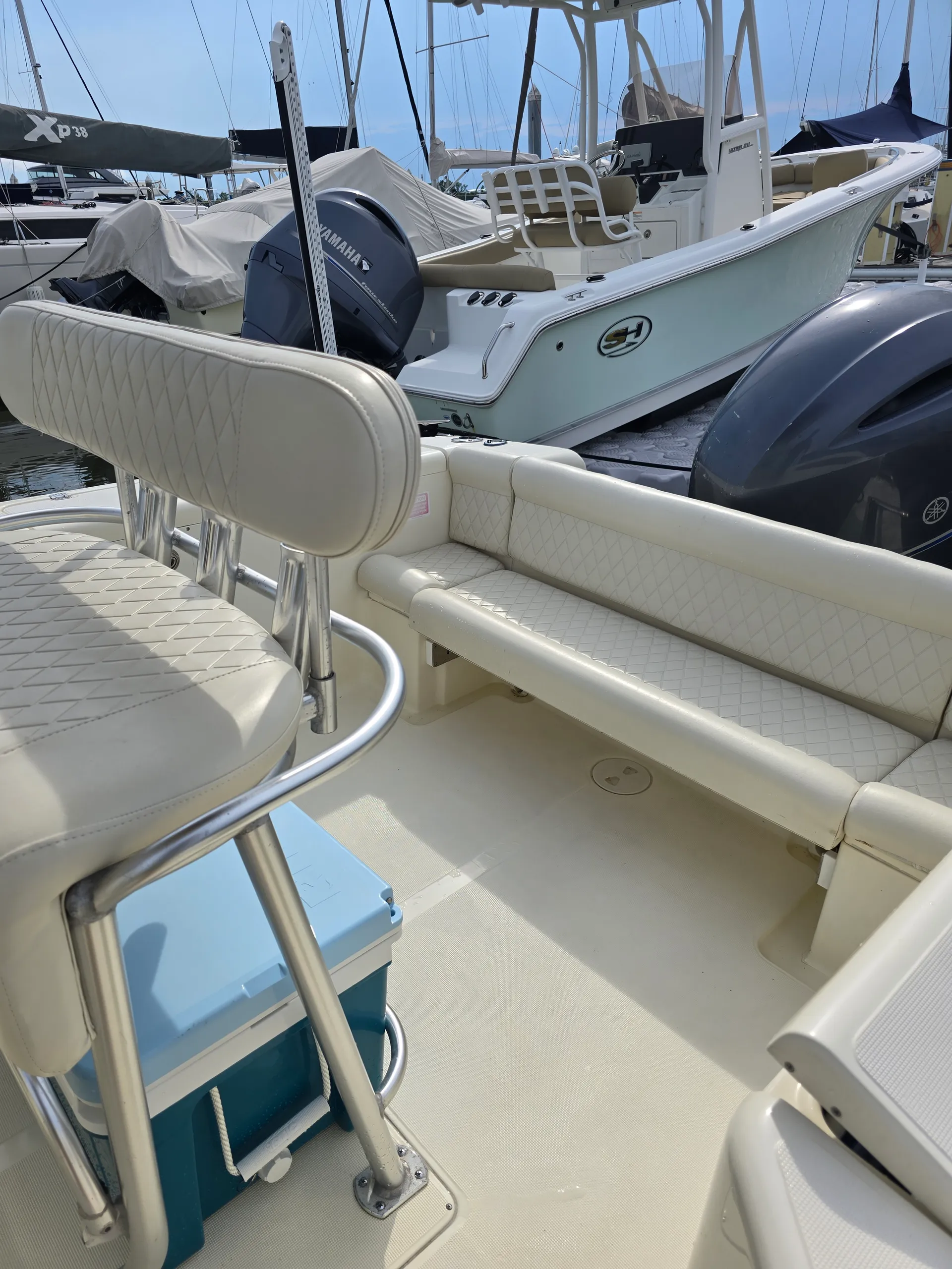 Captained Boat Charter, Cruise, Booze and Beach Excursions