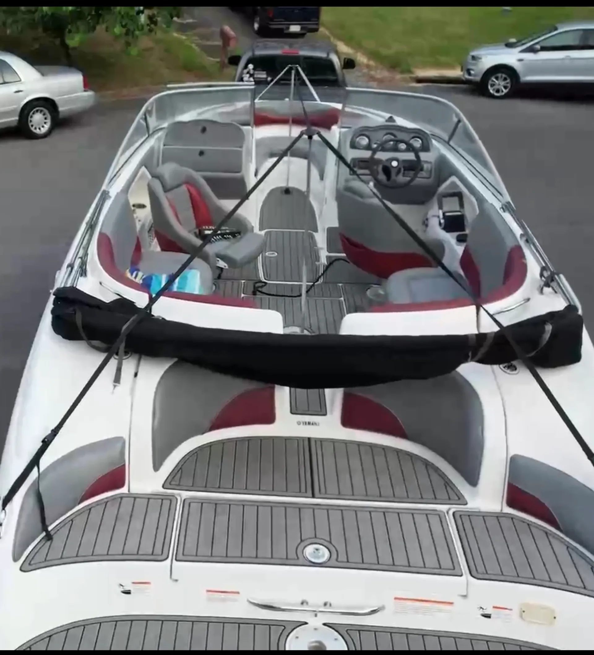 FAST TWIN ENGINE JET BOAT