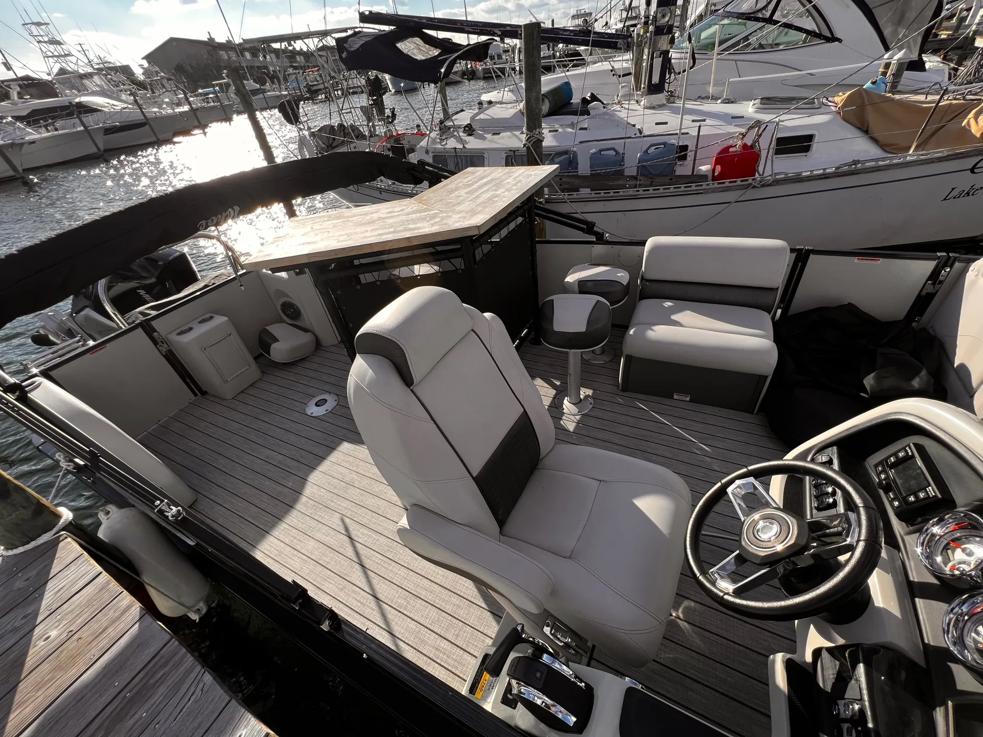 30’ 250hp Custom Party Barge. Free add on 15’ Lilly pad, cooler w Ice 