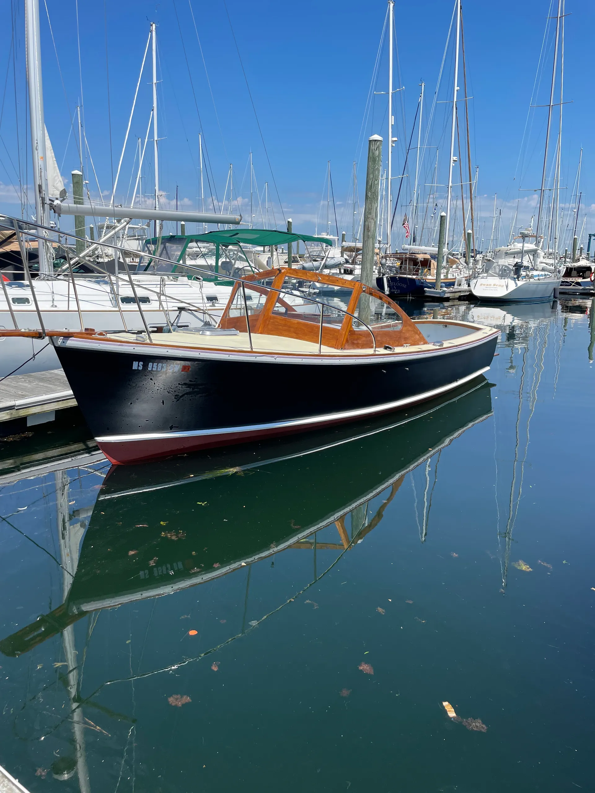 Spend the Day on Buzzards Bay aboard Petrel, a Dyer 29, 6 passengers