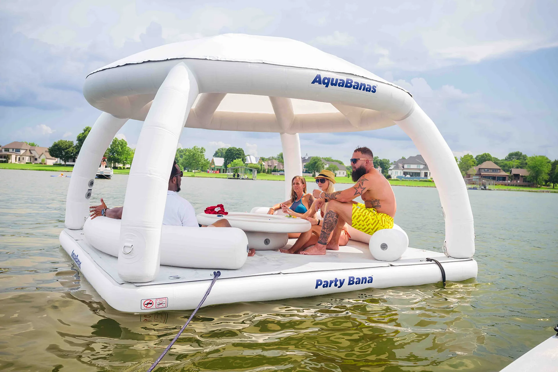 2019 Regal 42 Grande Coupe Luxury Yacht