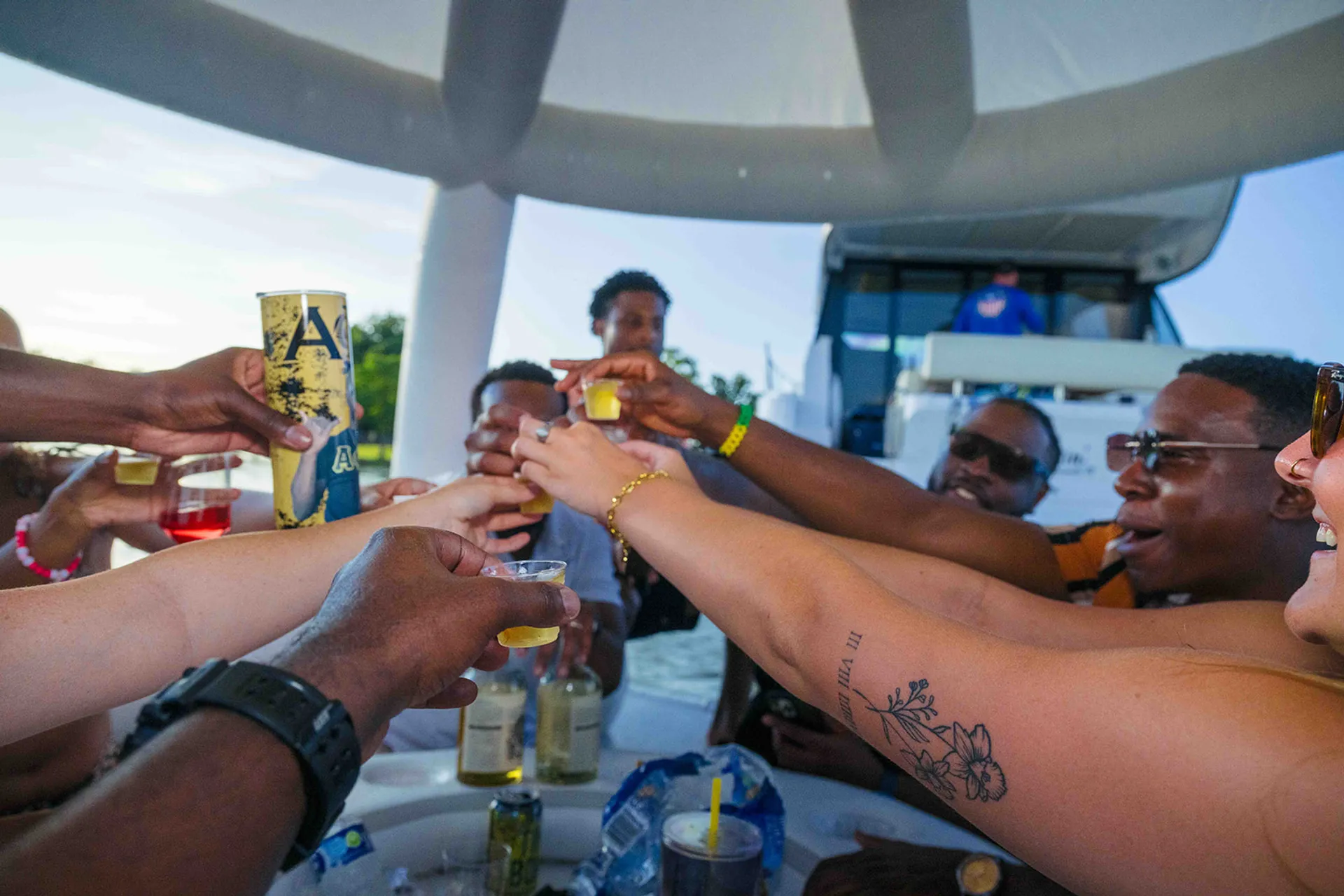 2019 Regal 42 Grande Coupe Luxury Yacht