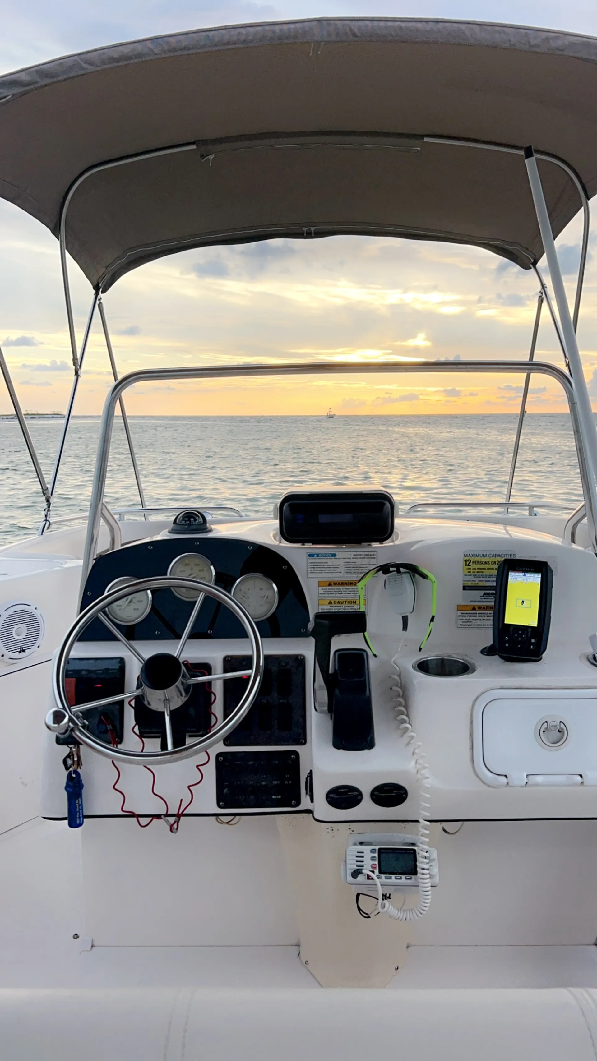 Hurricane Boats FD 226 CC in Clearwater, FL — photo 9