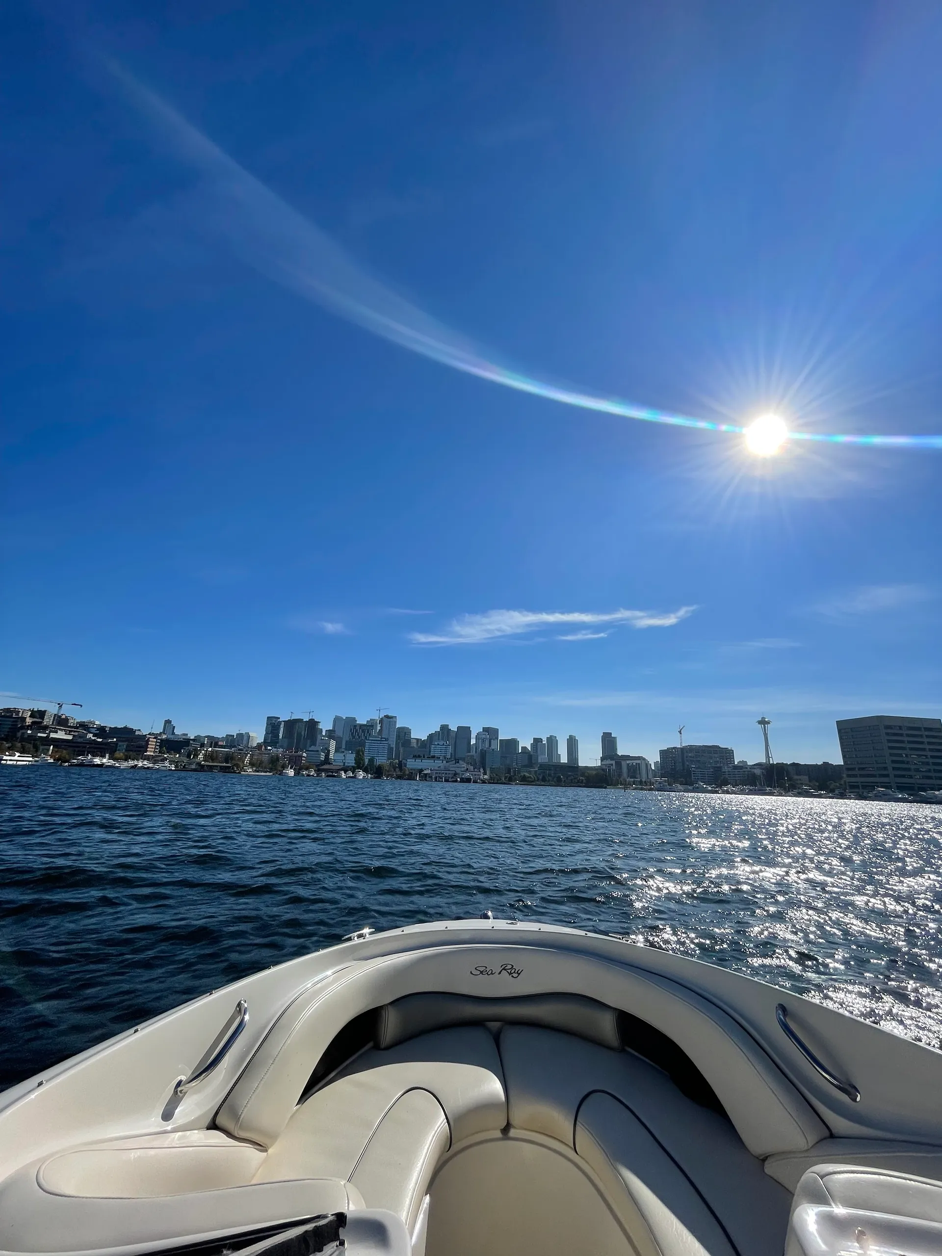 Sea Ray Boats 220 Select BR  in Seattle, WA — photo 3