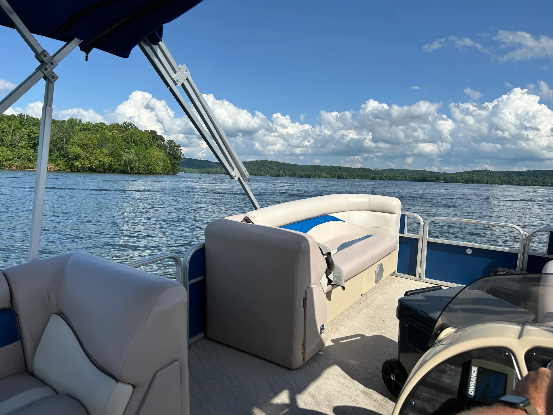 Godfrey Marine Sweetwater 2286 in Ten Mile, TN — photo 3