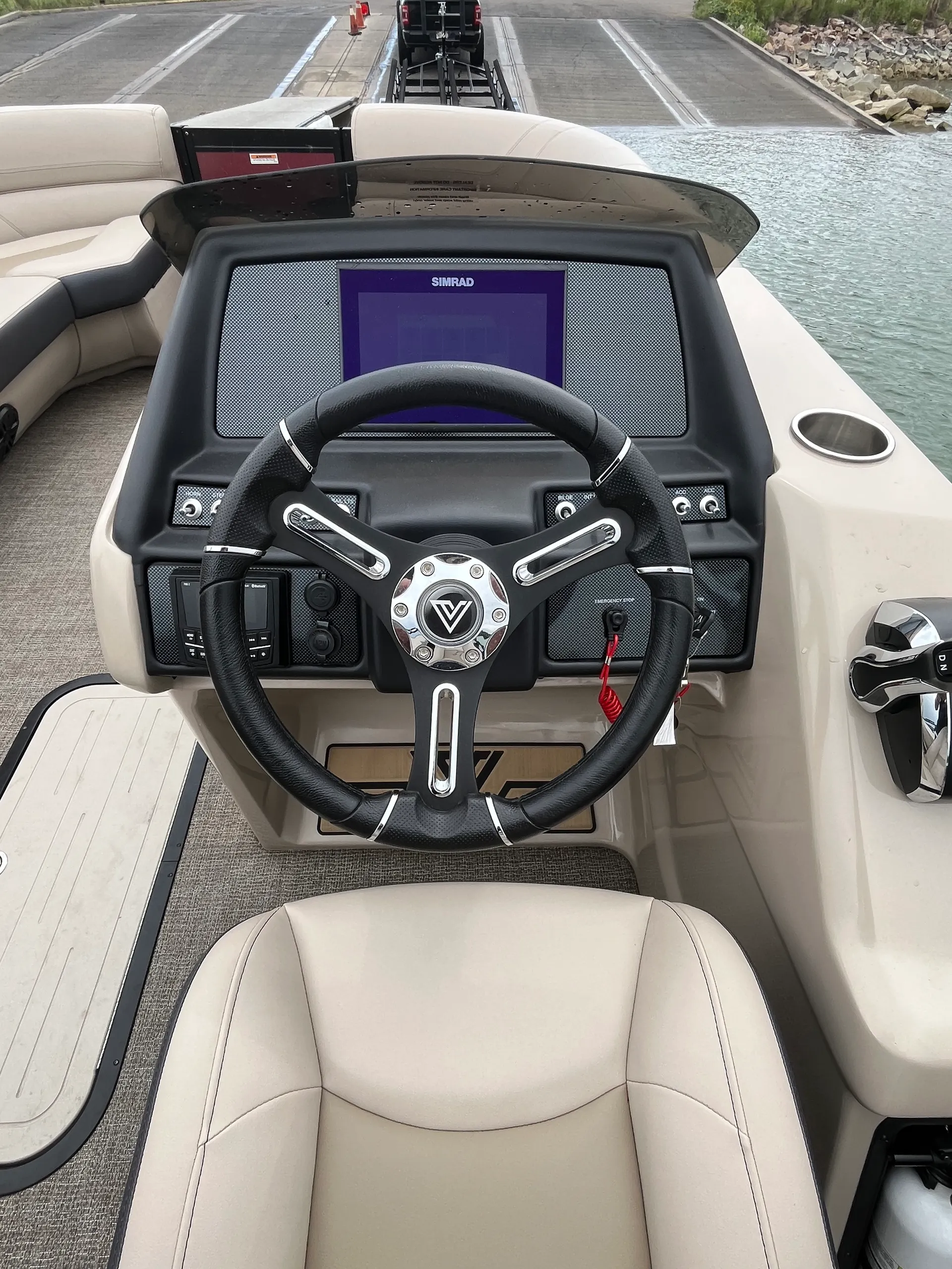 Tritoon Boat ~ Viaggio Diamante 23S Rental in Loveland, Colorado