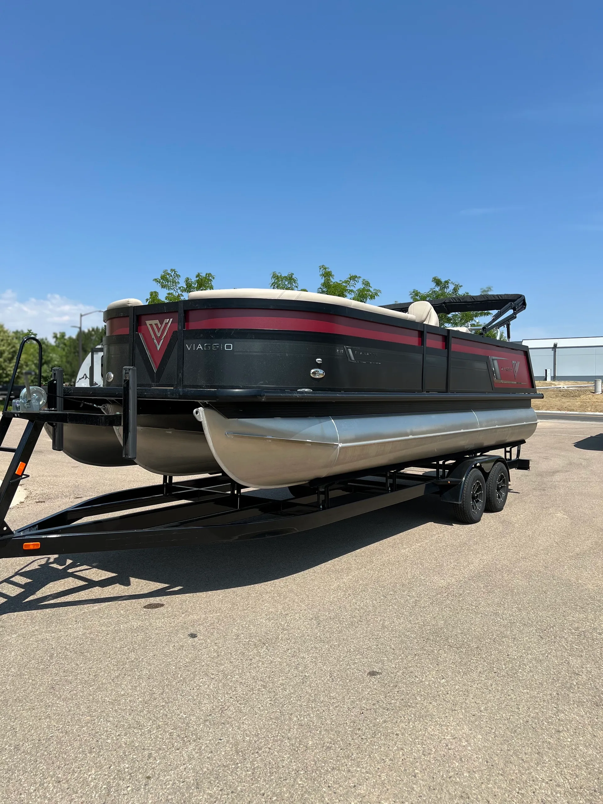 Tritoon Boat ~ Viaggio Diamante 23S Rental in Loveland, Colorado