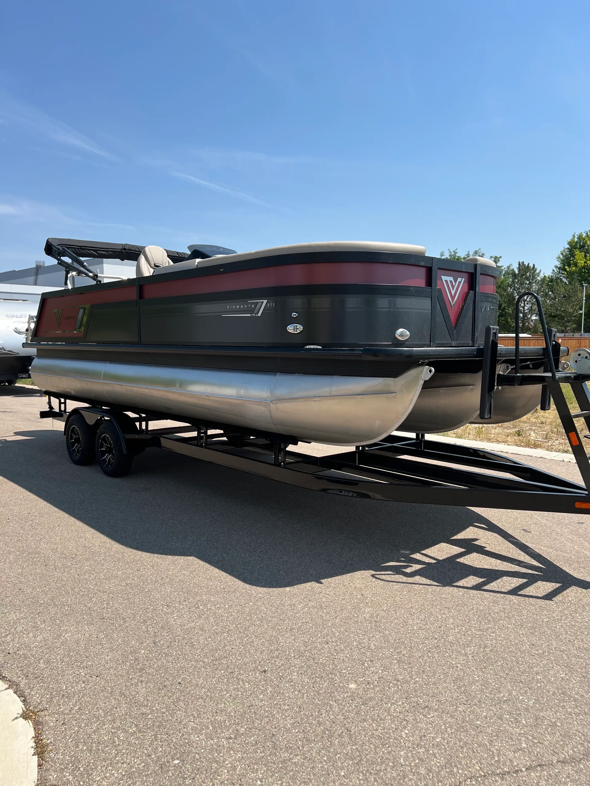 Tritoon Boat ~ Viaggio Diamante 23S Rental in Loveland, Colorado