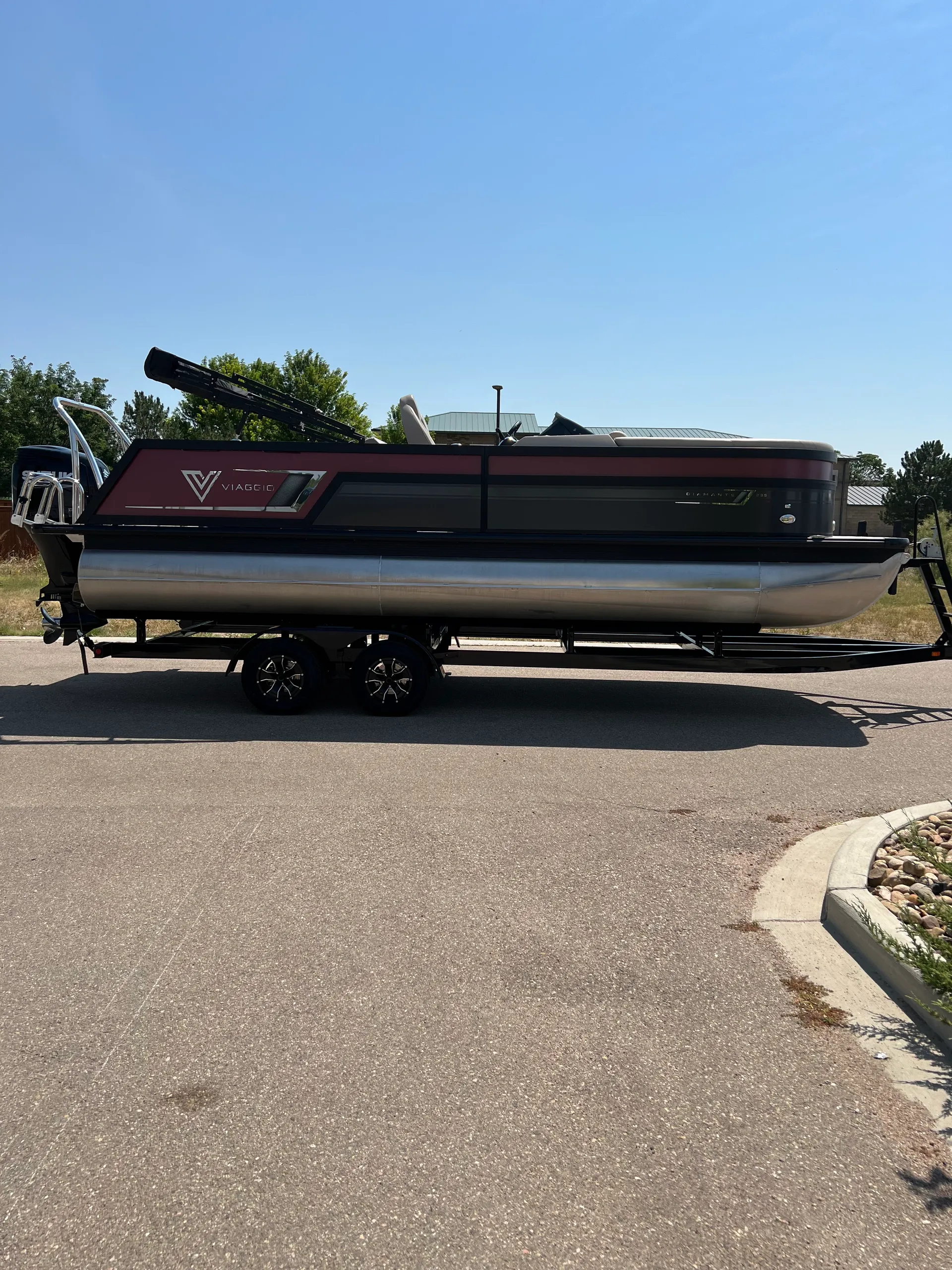 Tritoon Boat ~ Viaggio Diamante 23S Rental in Loveland, Colorado