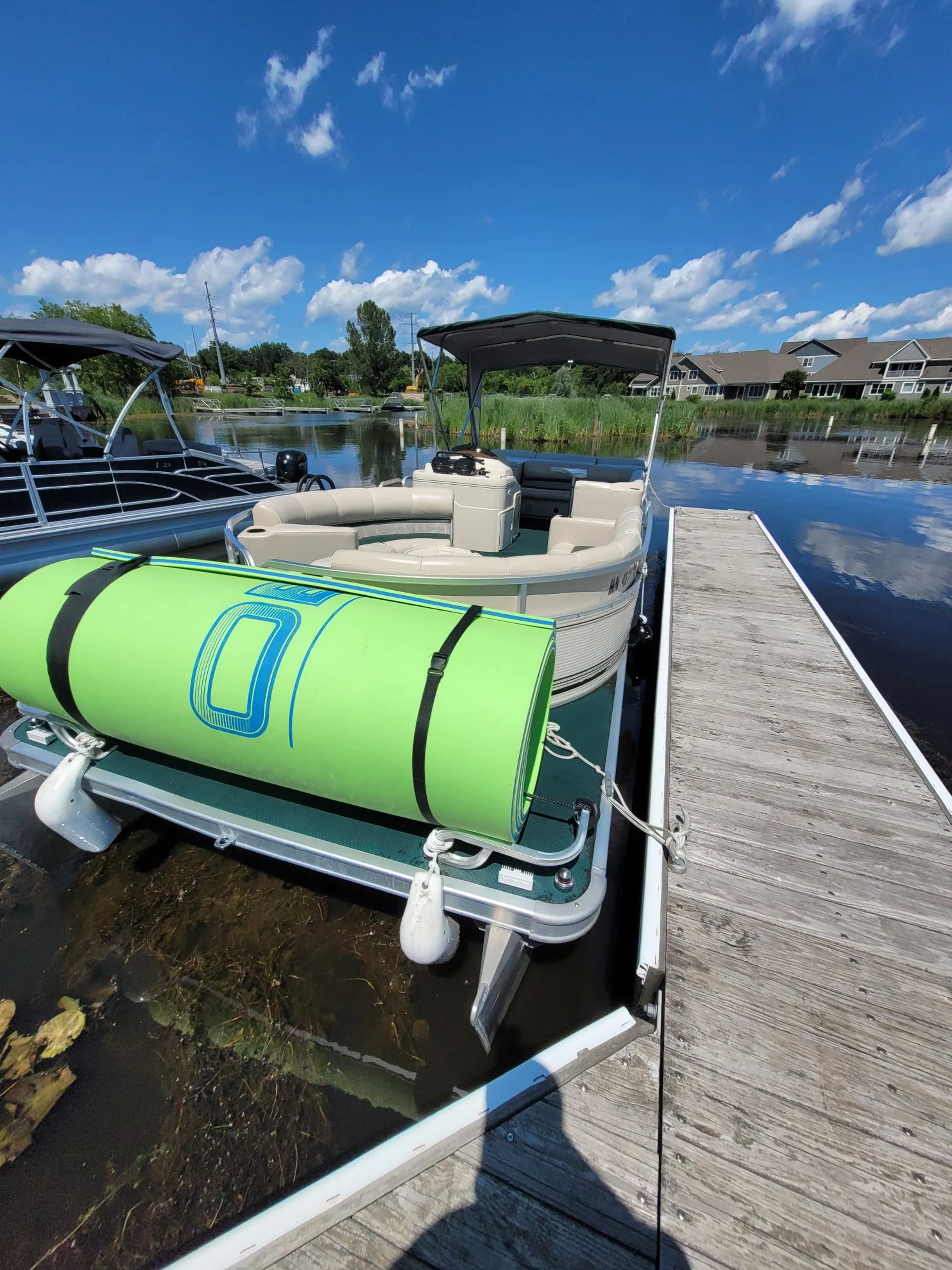 16 passenger Party Barge On Lake Minnetonka