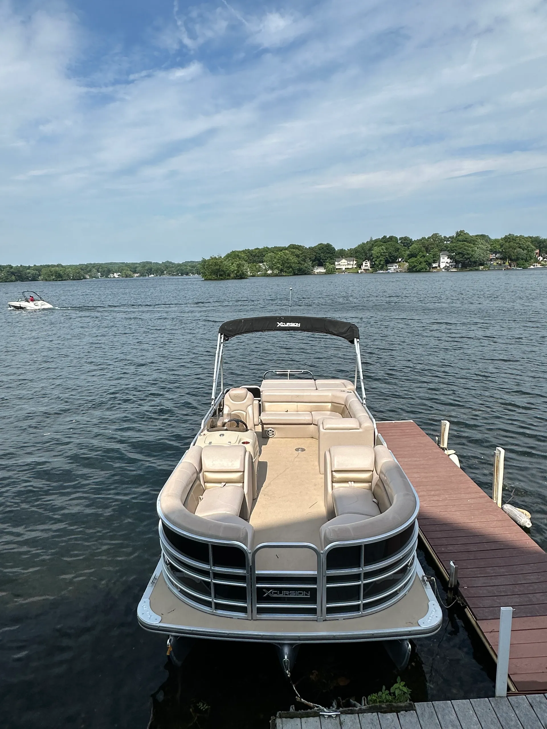 Xcursion Pontoon X-21C X3 Triple Tube in Worcester, MA — photo 3