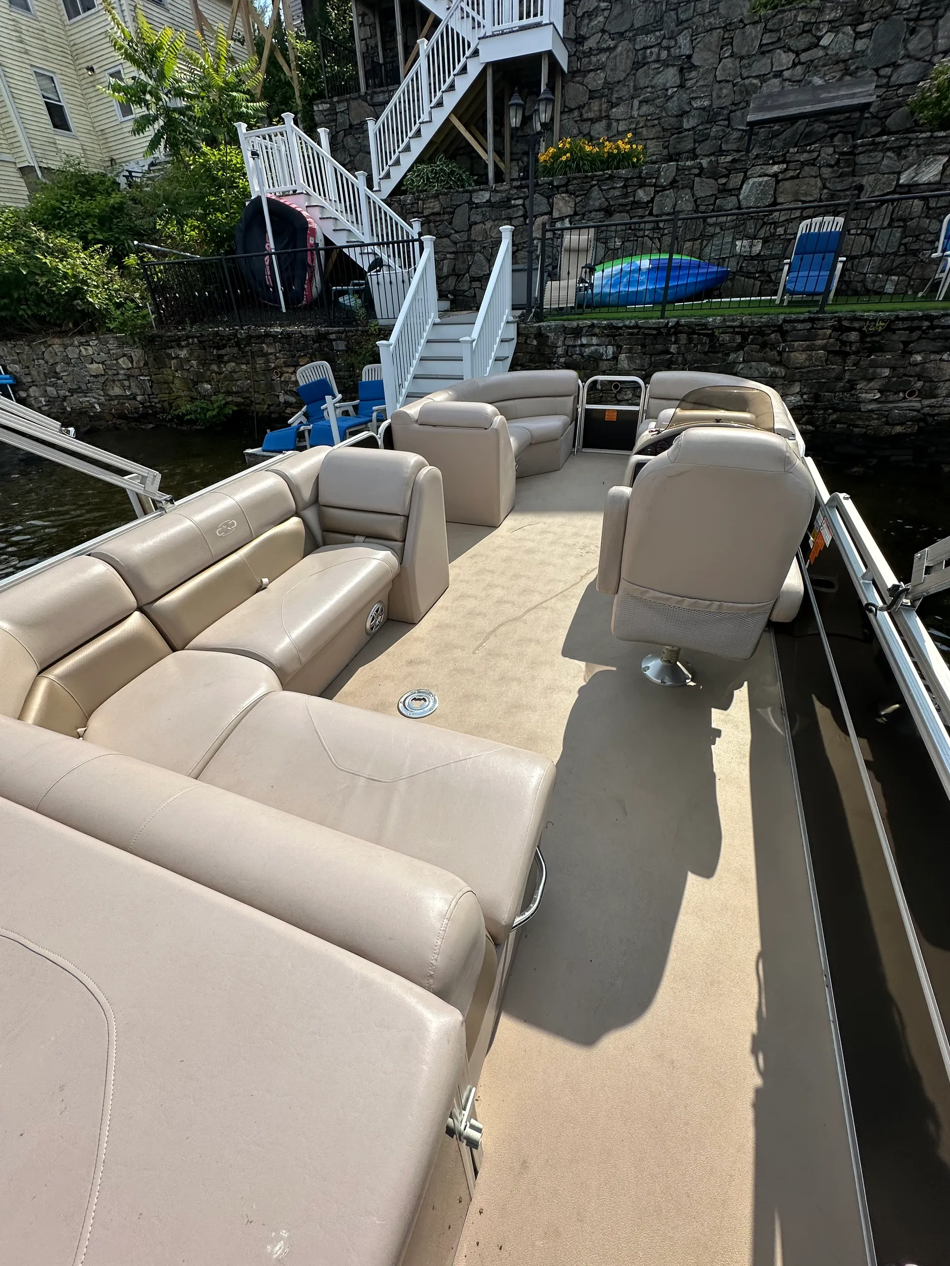 Xcursion Pontoon X-21C X3 Triple Tube in Worcester, MA — photo 5