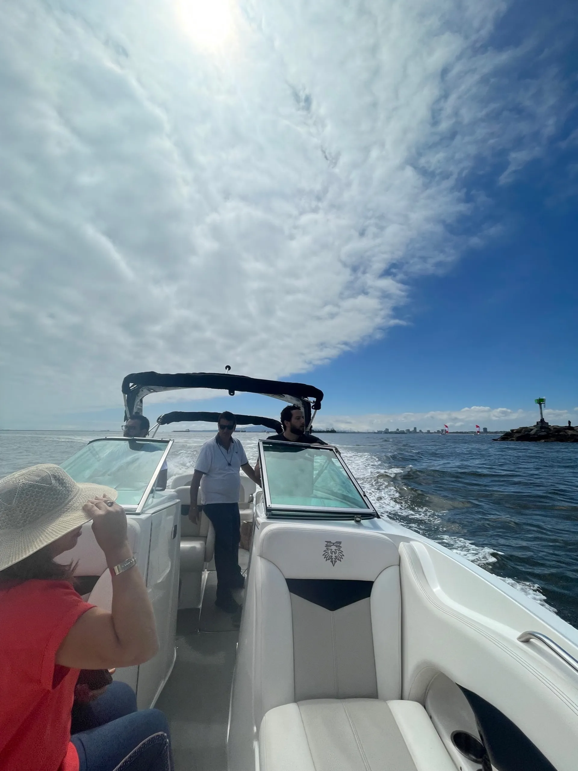 GET 1HR FREE! Eye Catching Chaparrel Ssx Yacht Certified⚓️Long Beach  