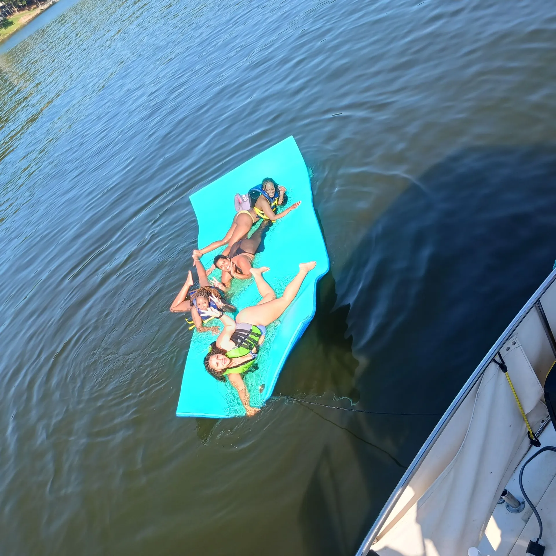 Classic cruiser - 37 feet of  spacious double cabin, USCG Captained