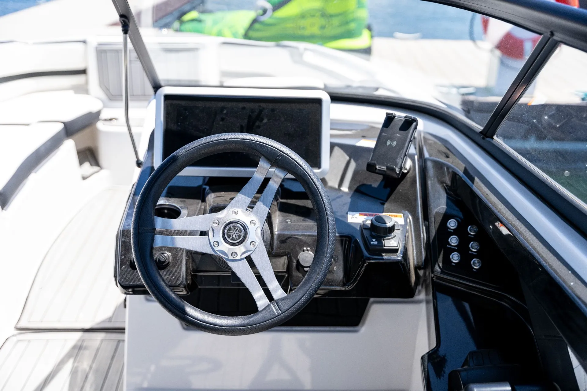 Premium Audio &amp; Comfort Upgrade – Yamaha 252S