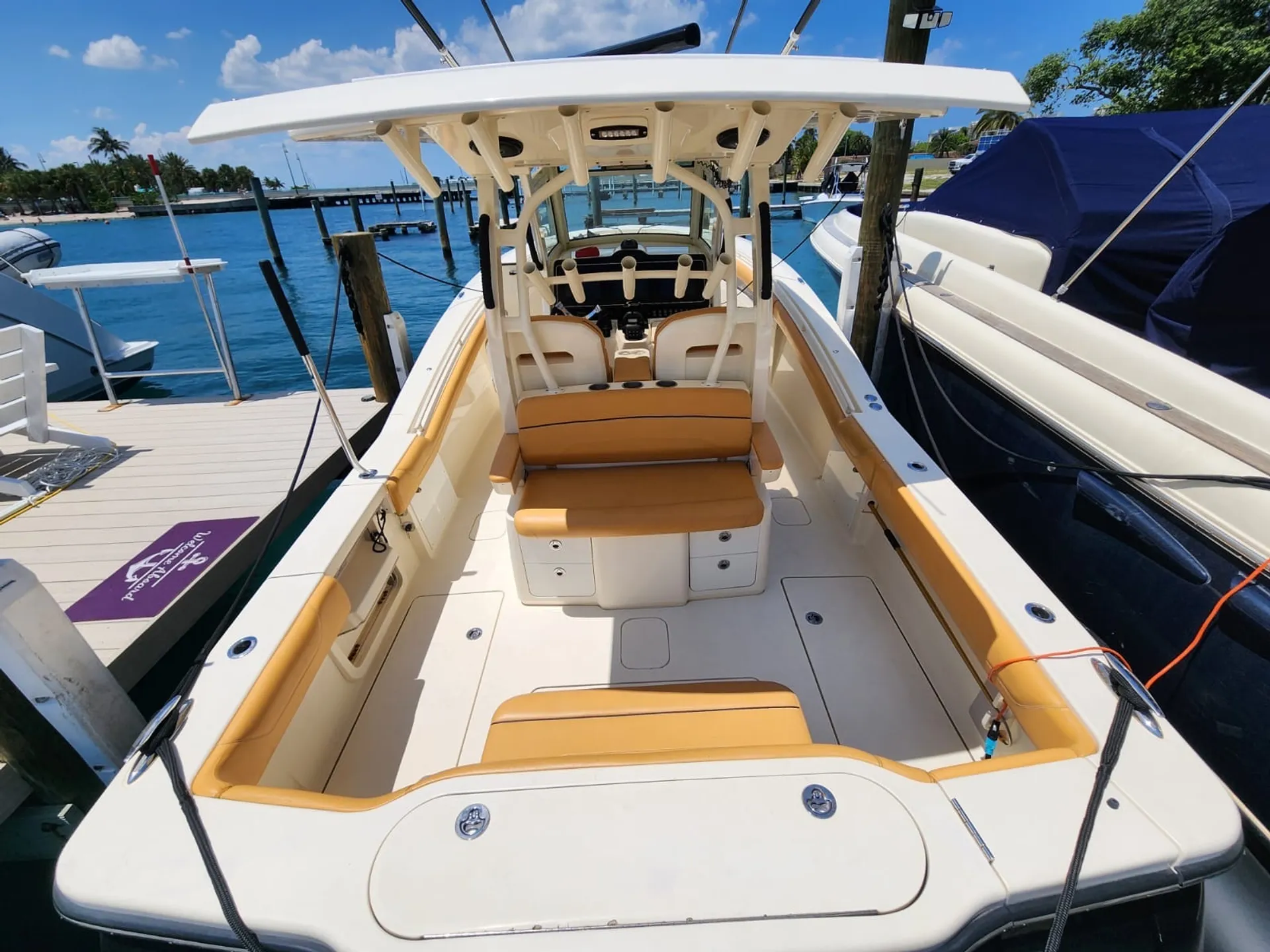 🎇38' SCOUT INCLUDES CAPTAIN, FUEL  20% OFF ALL CHARTERS🎇