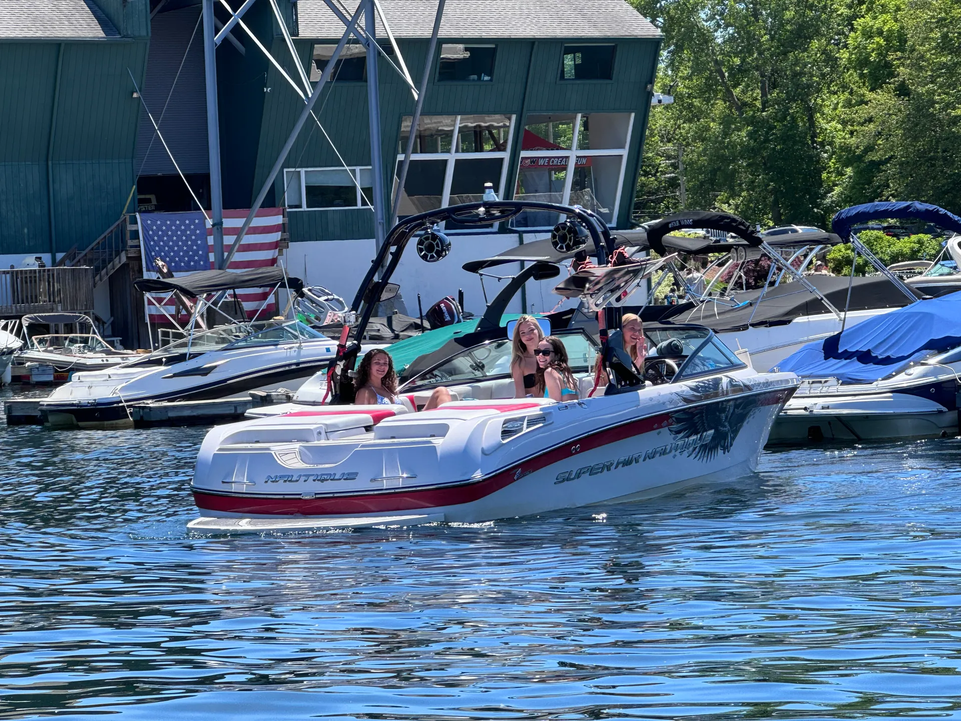 Correct Craft Nautique Super Air Nautique 230 Team Ed. in New Milford, CT
