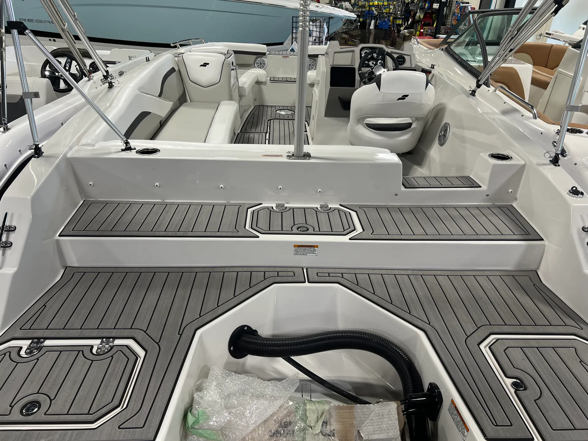 2023 StarCraft SVX 211 OB 