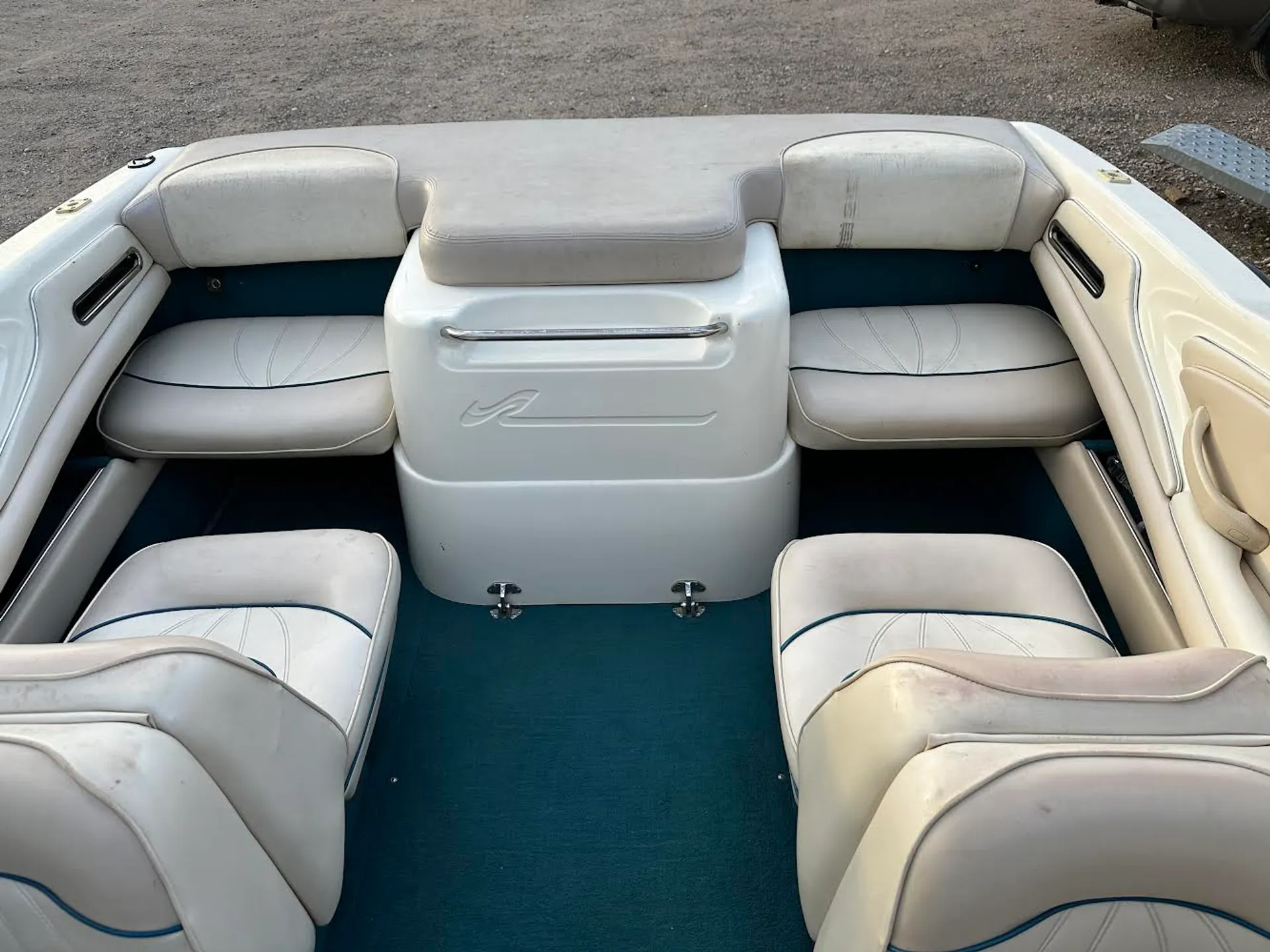 Sea Ray Boats 190 Bow Rider in Aurora, CO — photo 4