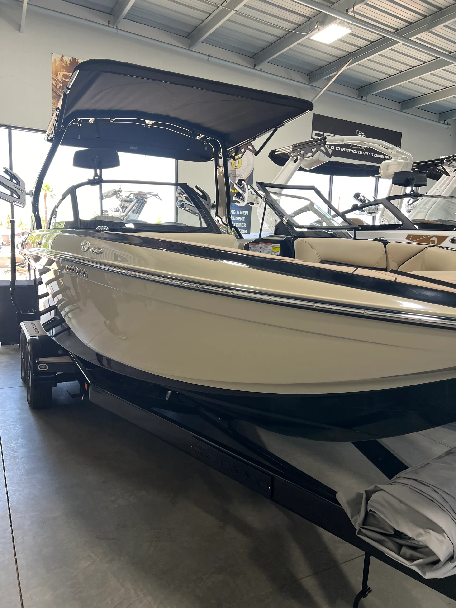 2023 Centurion Vi22 (tube included) - Delivery Available or Trailer