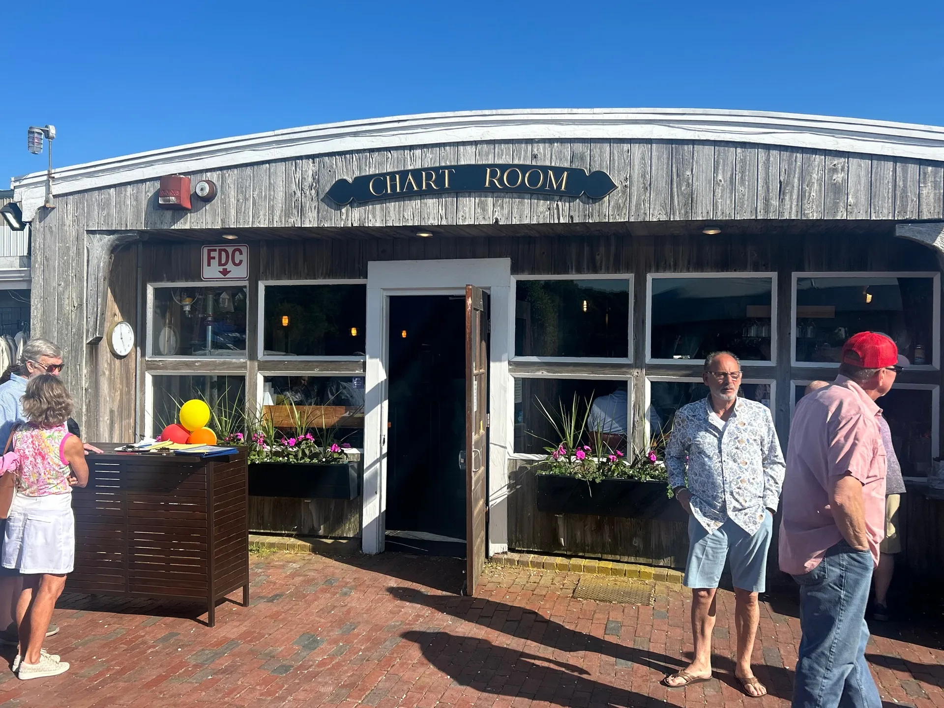 Relax, Cruise and Dine — Discover the Palm Beaches by Water!